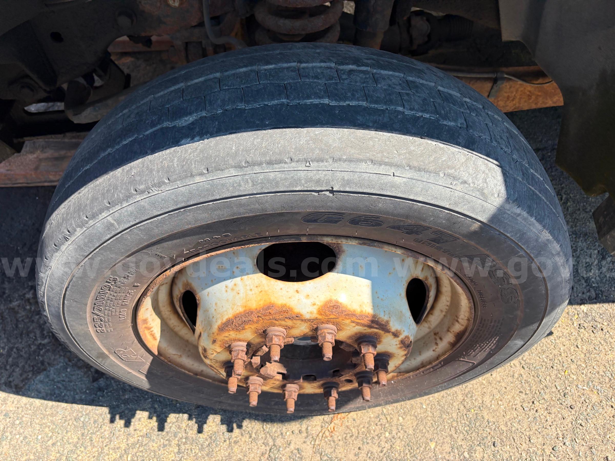 2008 Ford F-550 Ford F-550 Government Surplus Auction - Photo #6