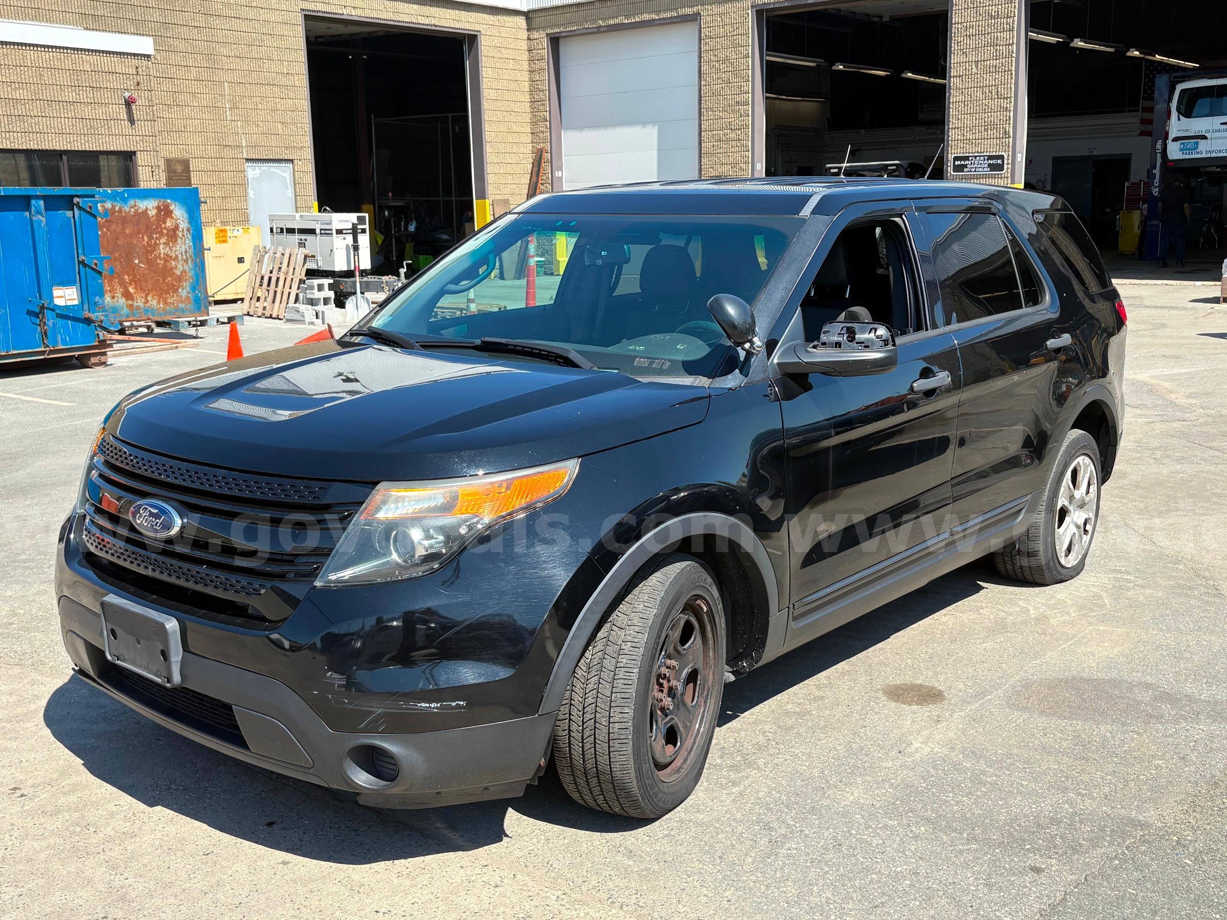 2013 Ford Explorer Ford Explorer Government Surplus Auction - Primary Photo