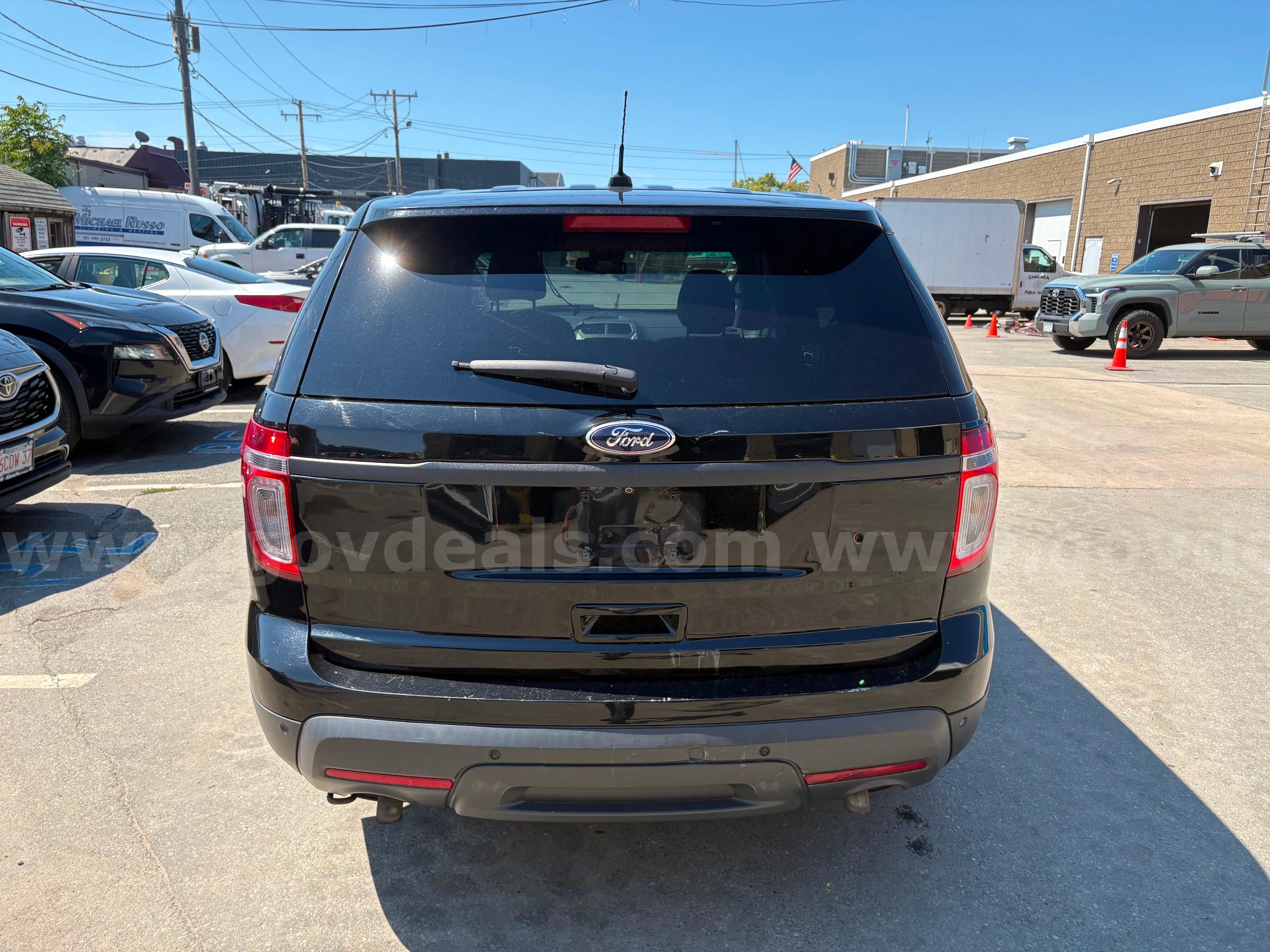 2013 Ford Explorer Ford Explorer Government Surplus Auction - Photo #3