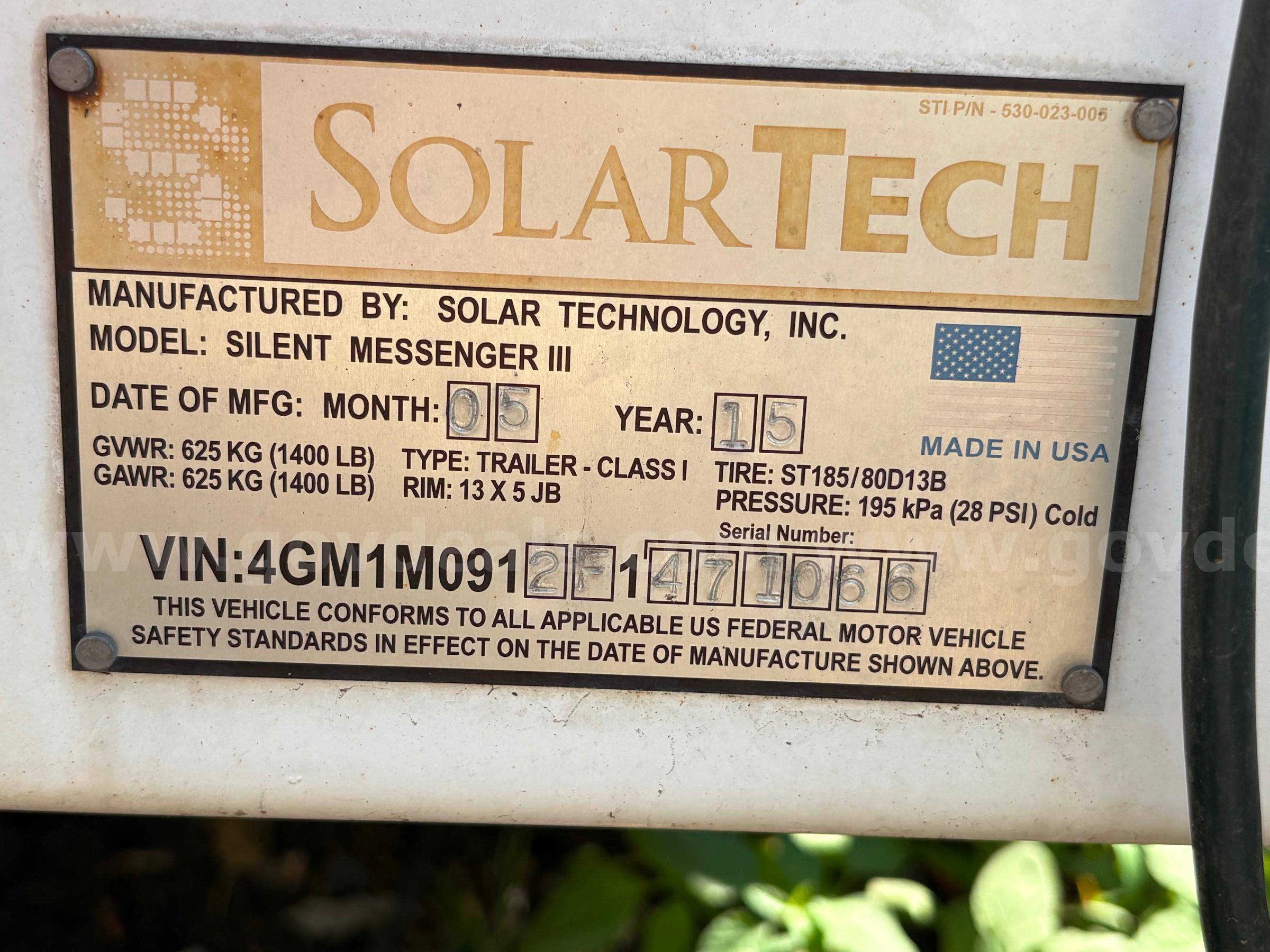 Traffic Message Sign/Trailer Solar Tech Silent Messenger Government Surplus Auction - Photo #5