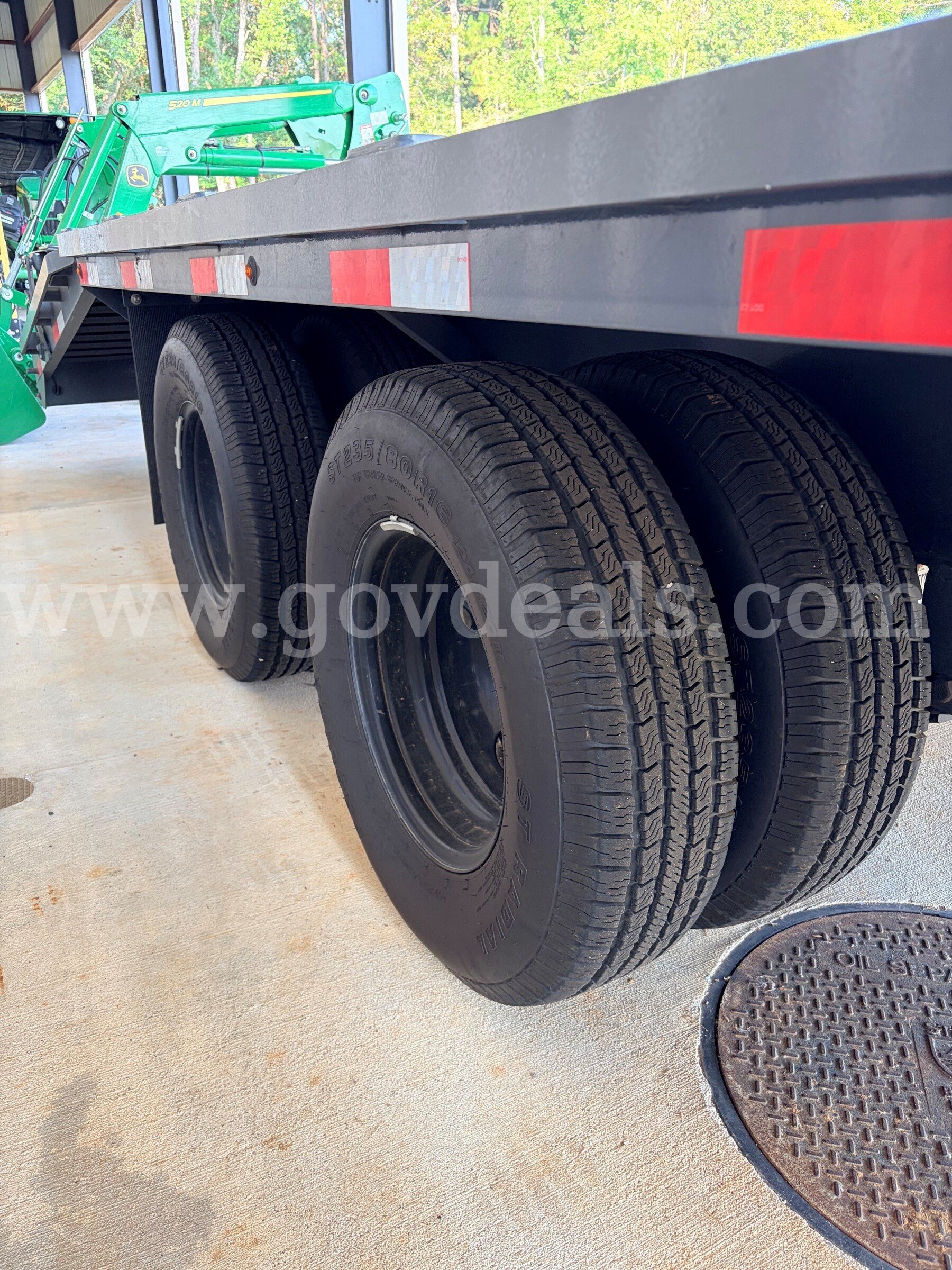 2025 Lamar equipment trailer, 22,000 lb GVWR  000 Government Surplus Auction - Photo #2