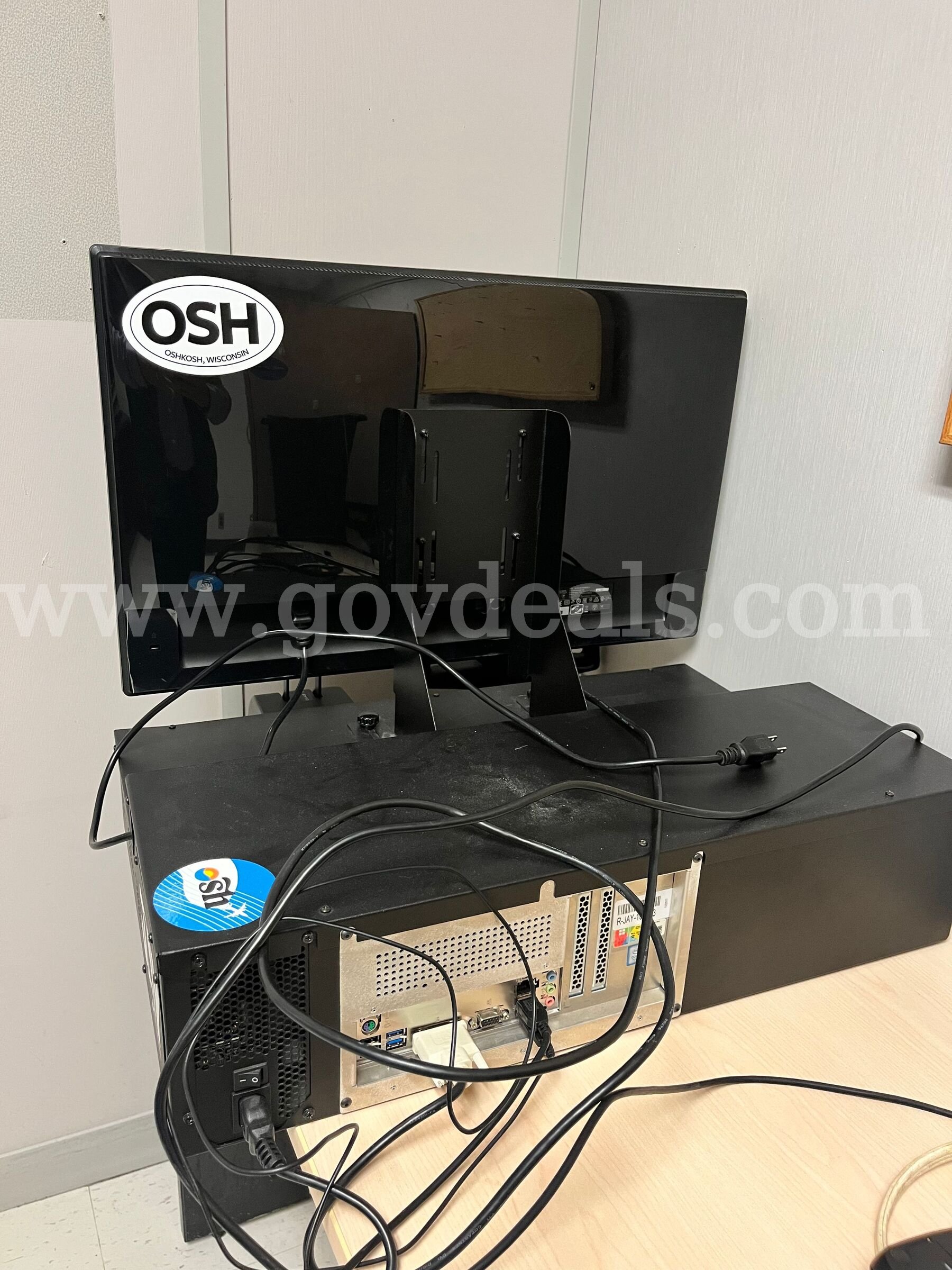 2017 Redbird “The JAY” All-in-One Desktop Flight Simulator – Tested and Fully Functional Redbird Flight Simulations, Inc. The JAY Government Surplus Auction - Photo #6