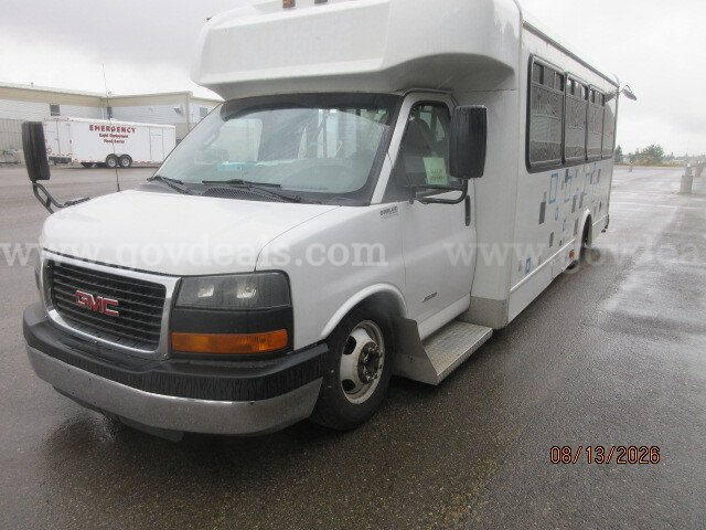 2016 GMC Savana Passenger Bus - 6L V8 FFV Engine