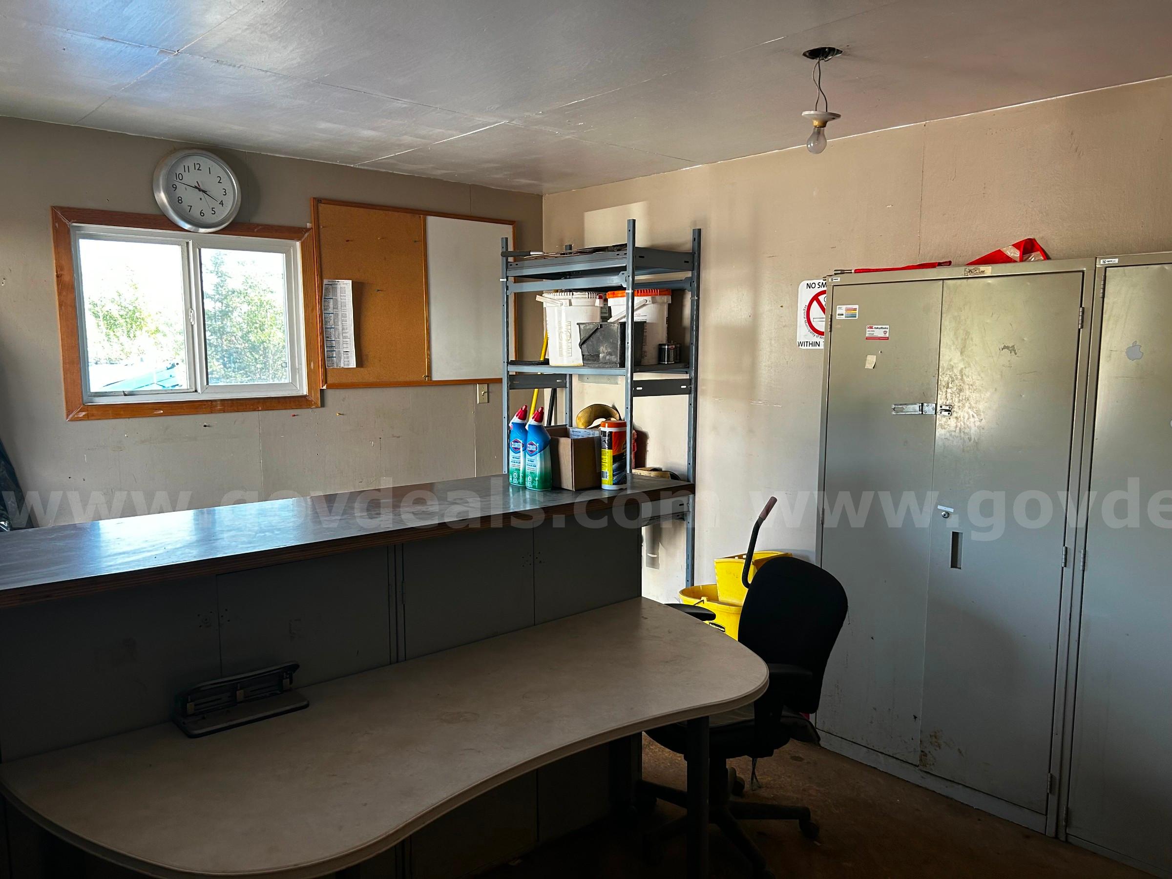 Portable Building 20'x14' 2"x12', Approx 280sq'  280sq Government Surplus Auction - Photo #2