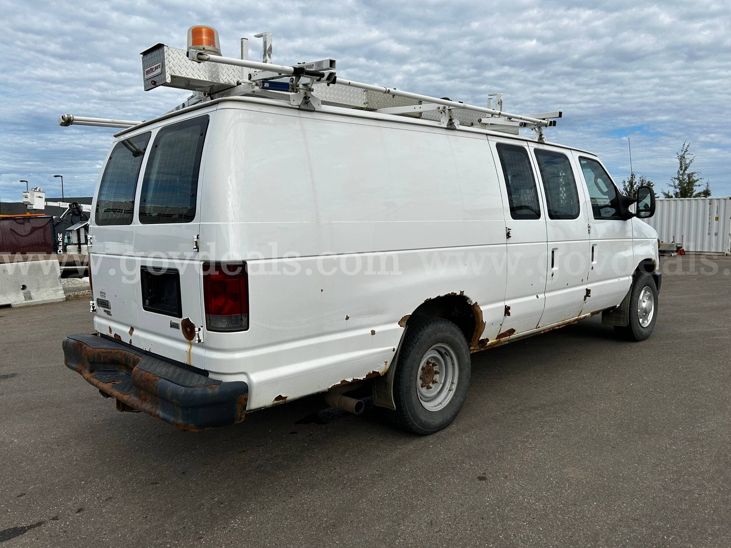 2011 Ford Econoline EXTENDED CARGO VAN, 5.4L V8 SOHC 16V Ford Econoline Government Surplus Auction - Photo #5