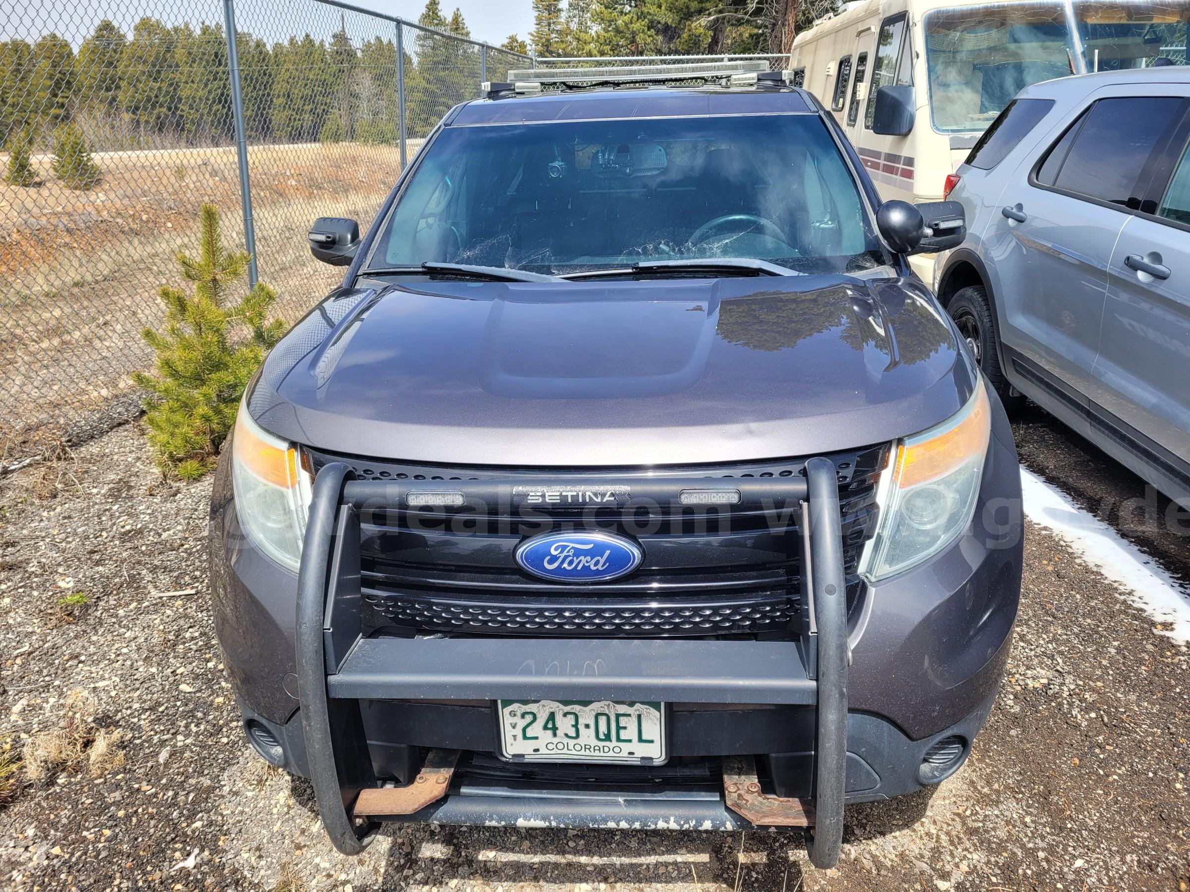2014 Ford Explorer Police Interceptor 4WD – 3.7L V6 – Runs – 155K Miles Ford Explorer Government Surplus Auction - Photo #2