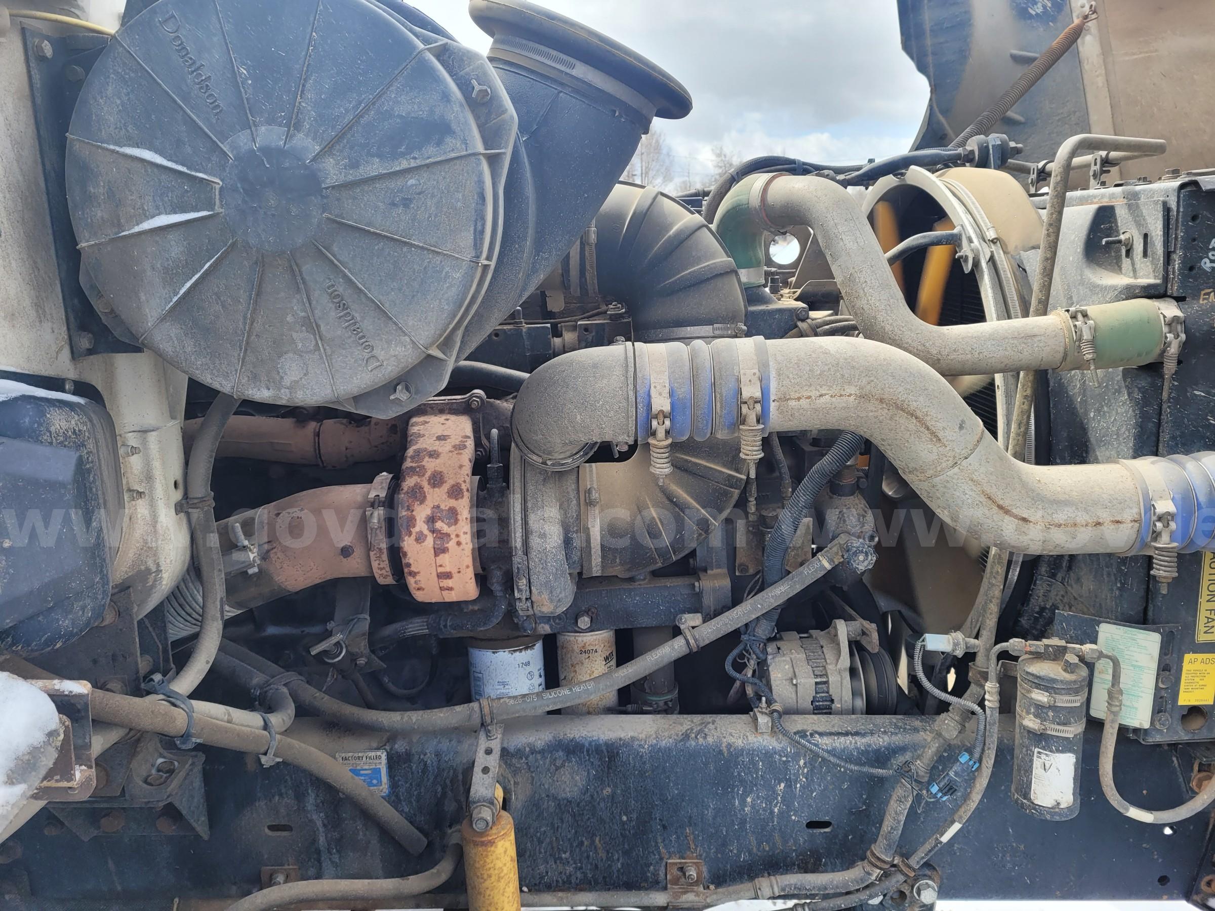 1997 Volvo WG Series Tandem Axle Dump Truck –  Diesel (Runs & Operates) Volvo WG Series Government Surplus Auction - Photo #5