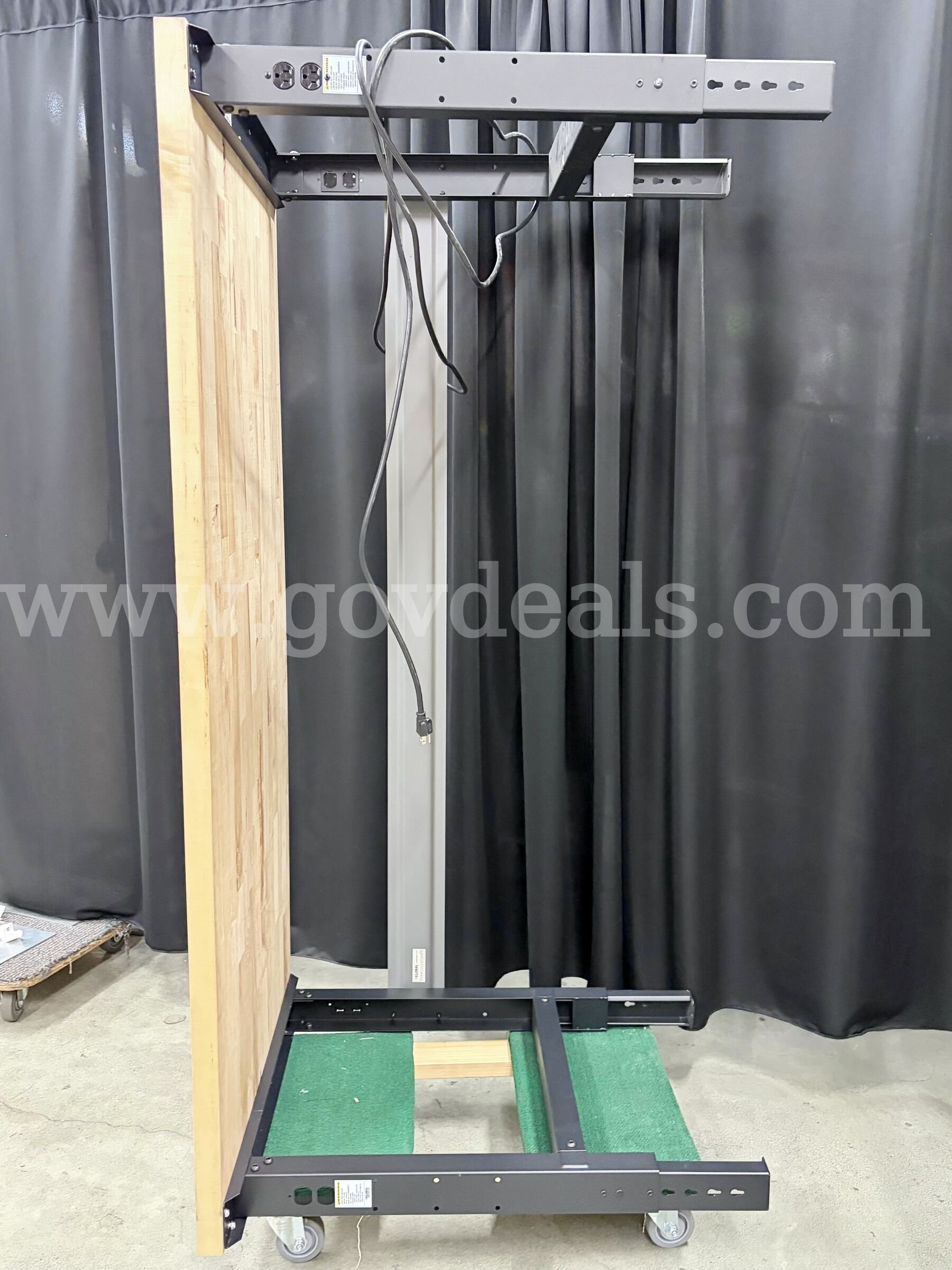 Lot of 2 6' Butcher Block Workbenches: Global Industrial (430-11)  430 Government Surplus Auction - Photo #6