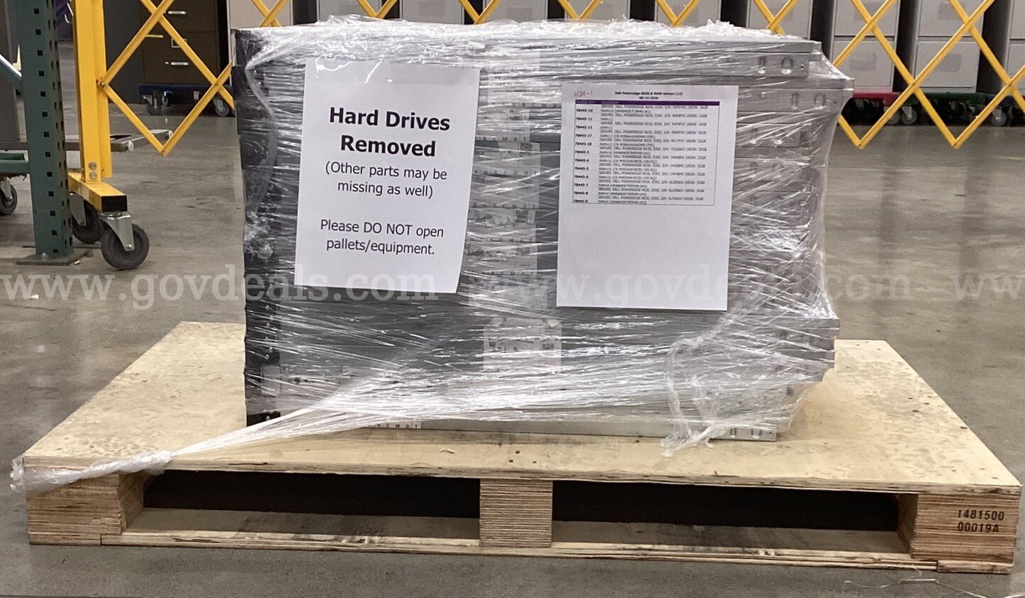 Lot of 12 Servers: Dell PowerEdge R630 & R640 (Hard Drives Removed) (429-1)