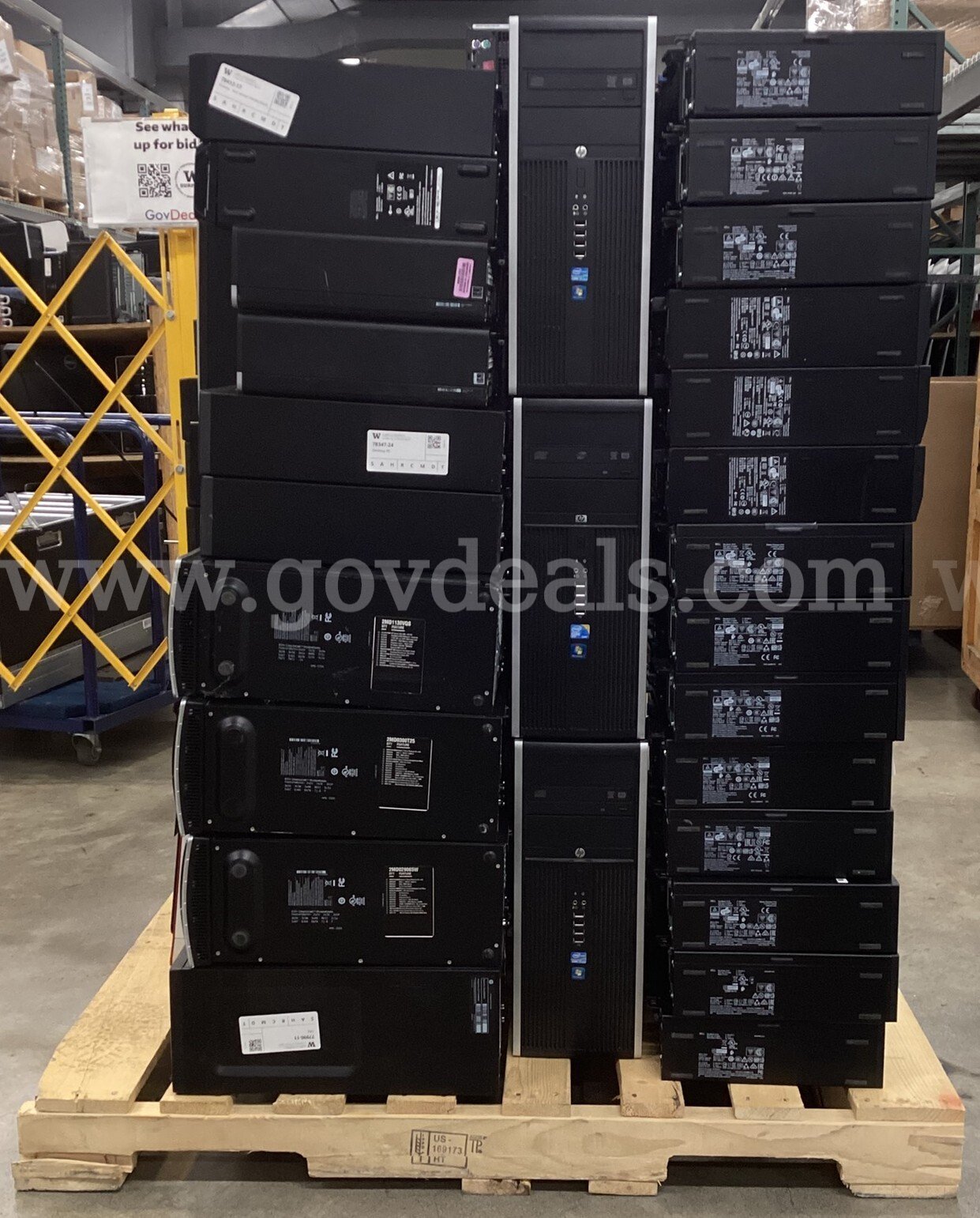 Lot of 79 Computers: Misc. iSeries (Hard Drives Removed) (429-4)  429 Government Surplus Auction - Photo #4