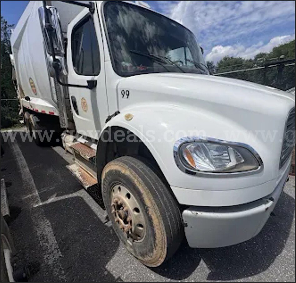 2016 Freightliner M2 106 Garbage Truck Freightliner 106 Government Surplus Auction - Photo #4
