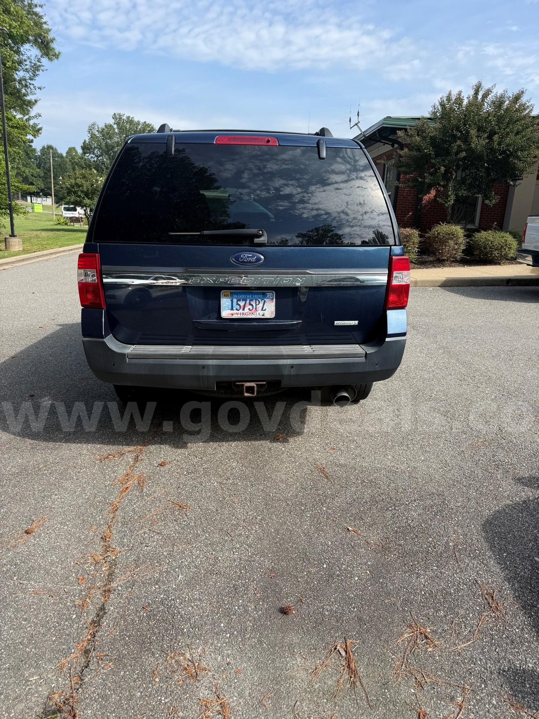 2017 Ford Expedition Ford Expedition Government Surplus Auction - Photo #4