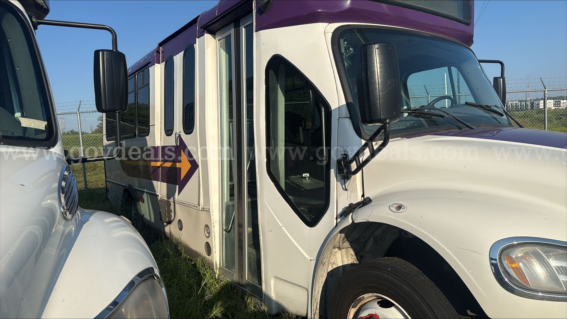 2016 Freightliner M2 106 Freightliner 106 Government Surplus Auction - Photo #2