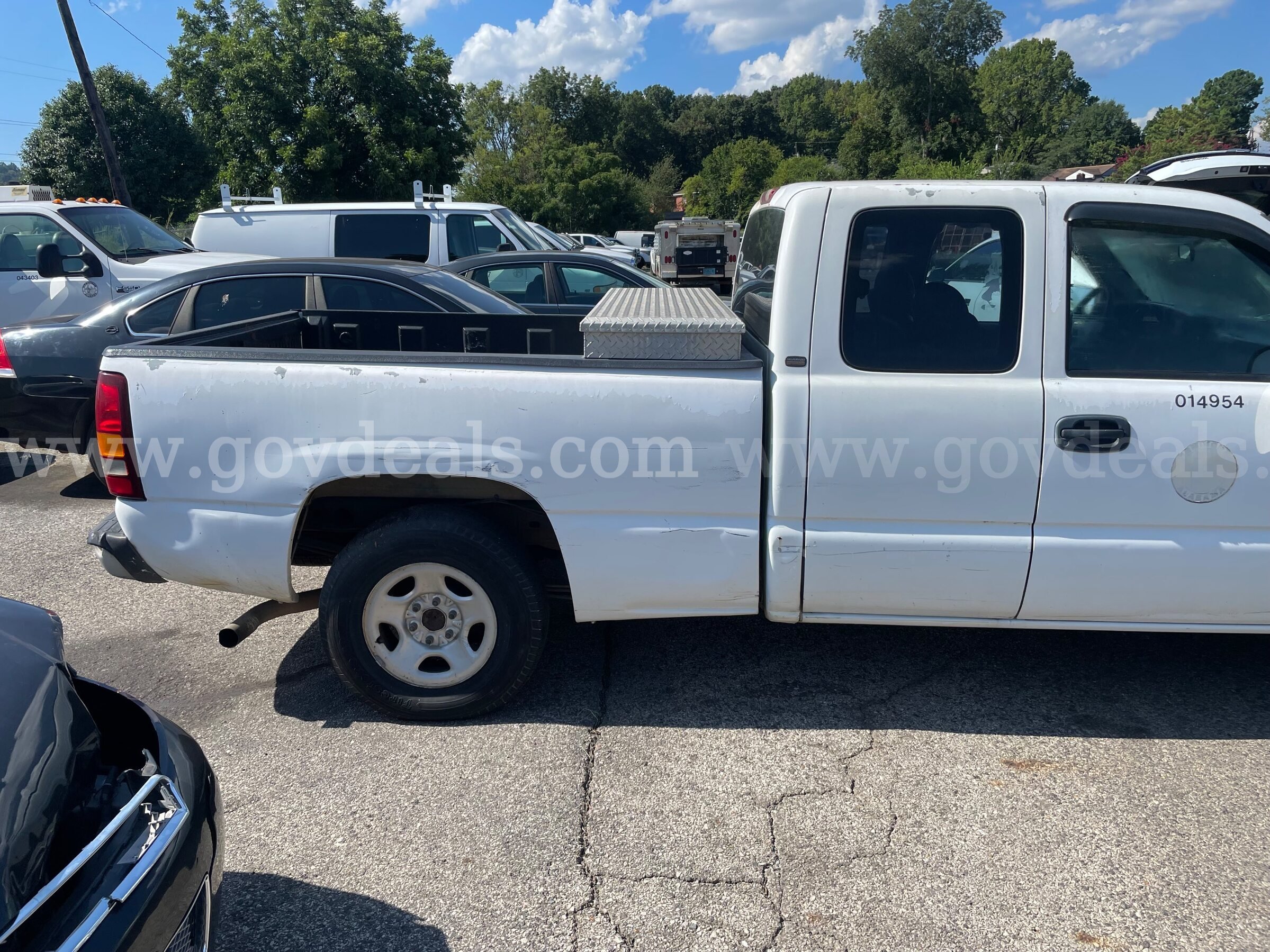 2001 Chevrolet Silverado 1500 Ext. Cab Short Bed 2WD Chevrolet Silverado Government Surplus Auction - Photo #6