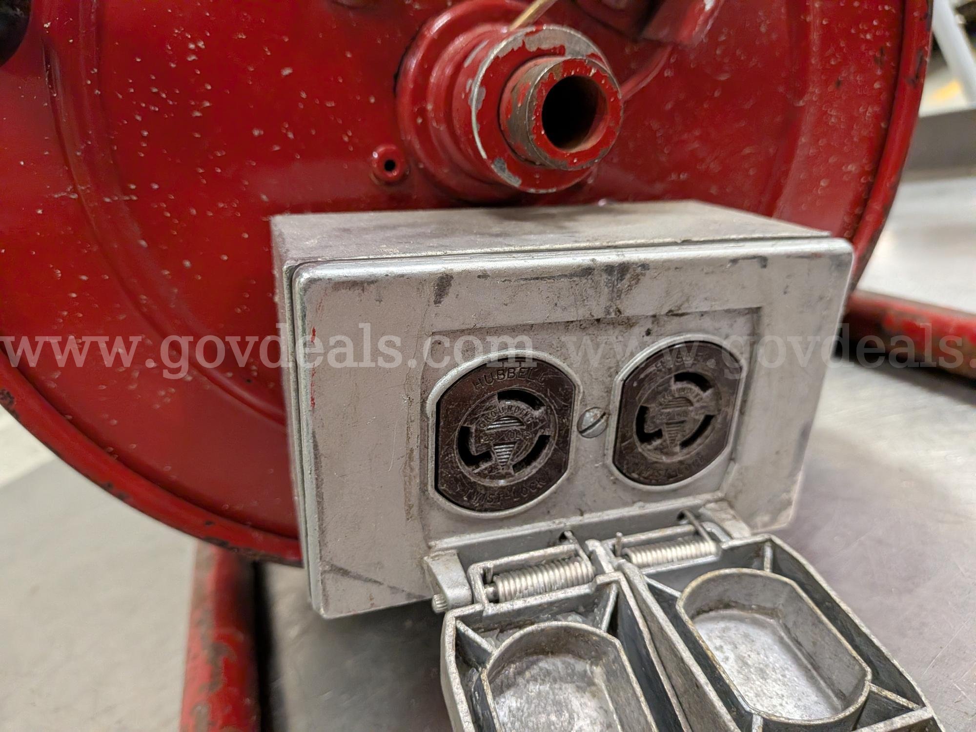Power Cord and Reel   Government Surplus Auction - Photo #2