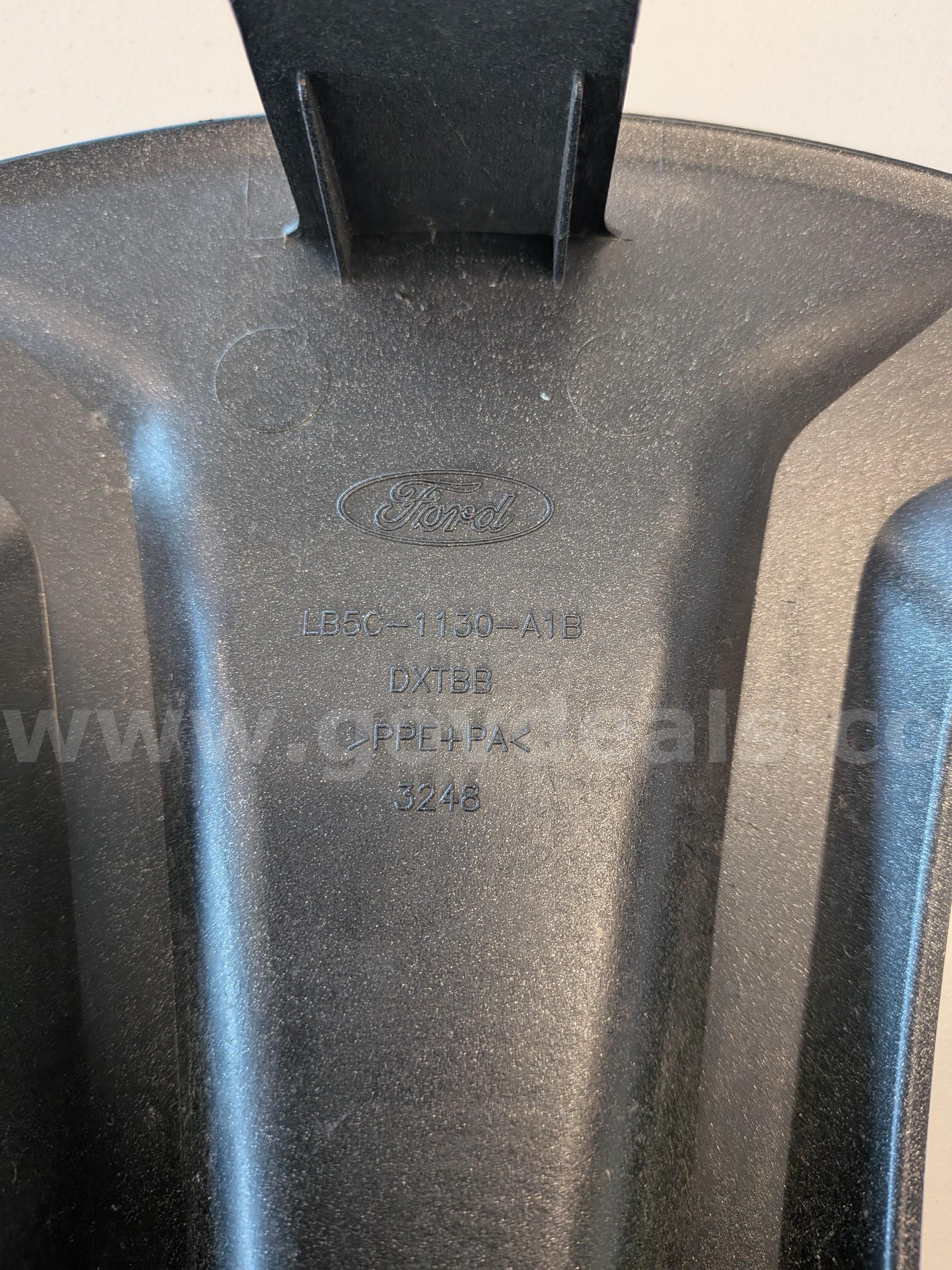 Ford Explorer Hub Caps Ford / Explorer Explorer Government Surplus Auction - Photo #3