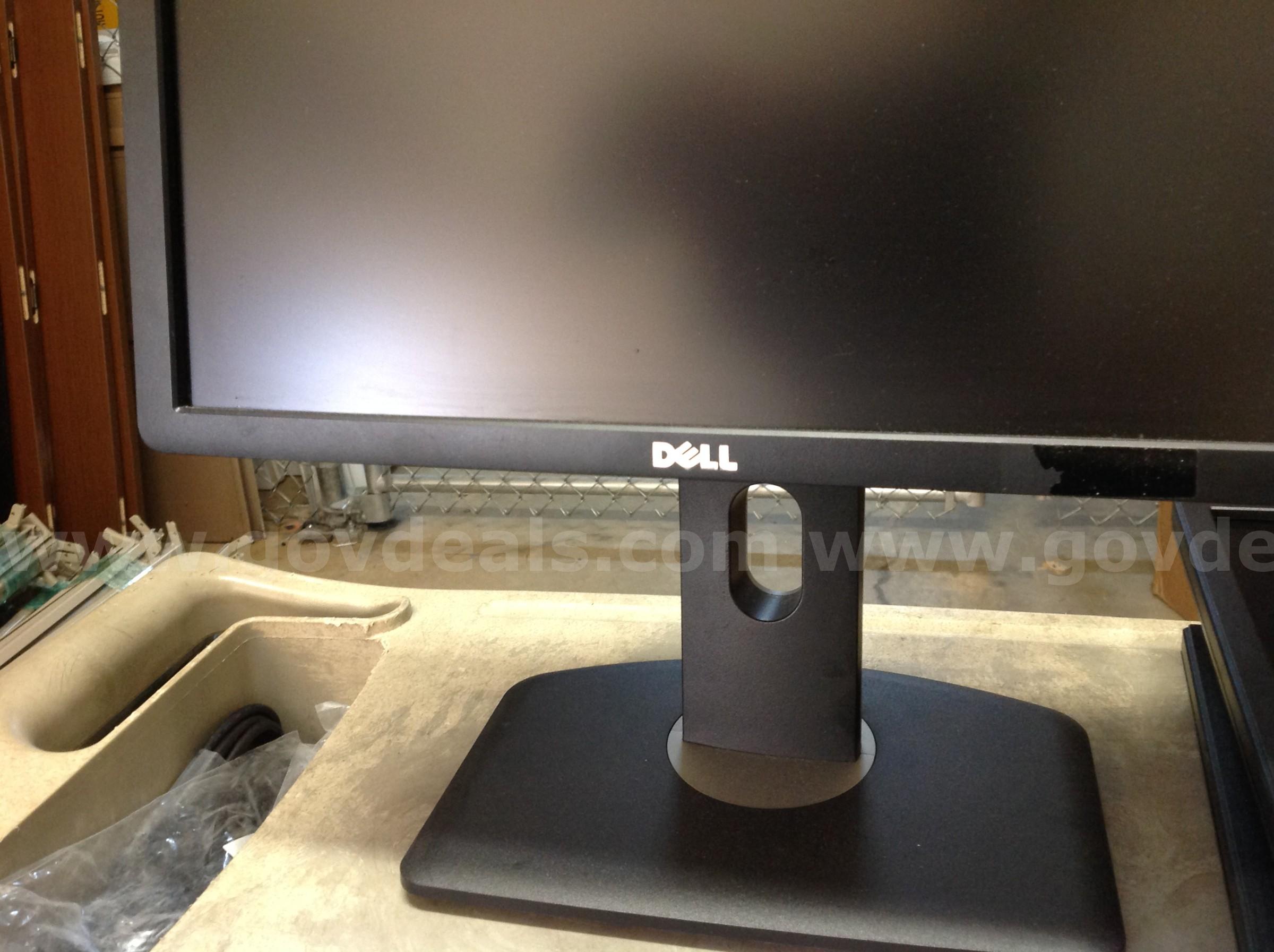 Lot of 3 - Dell Monitors Dell  Government Surplus Auction - Photo #2