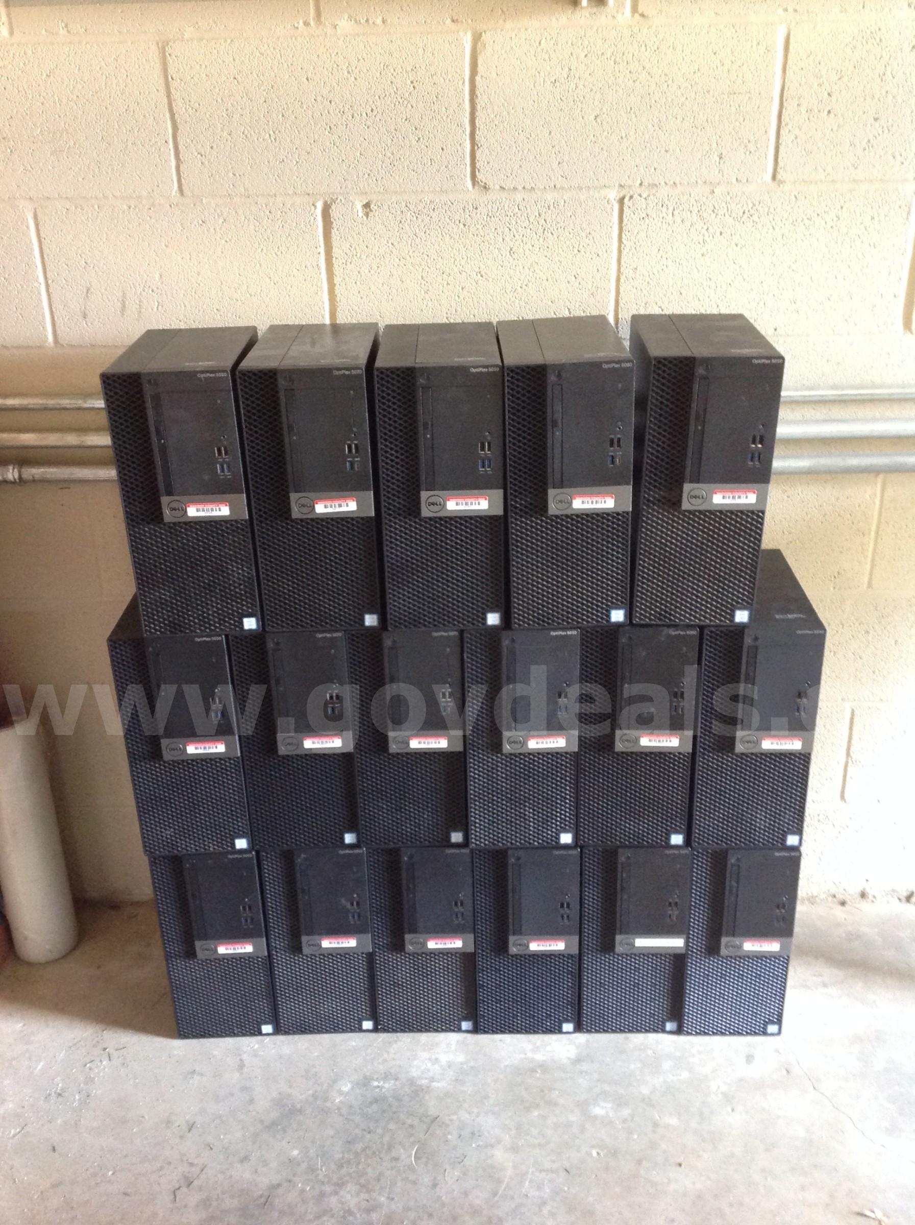 Lot of 17 - Dell Computers