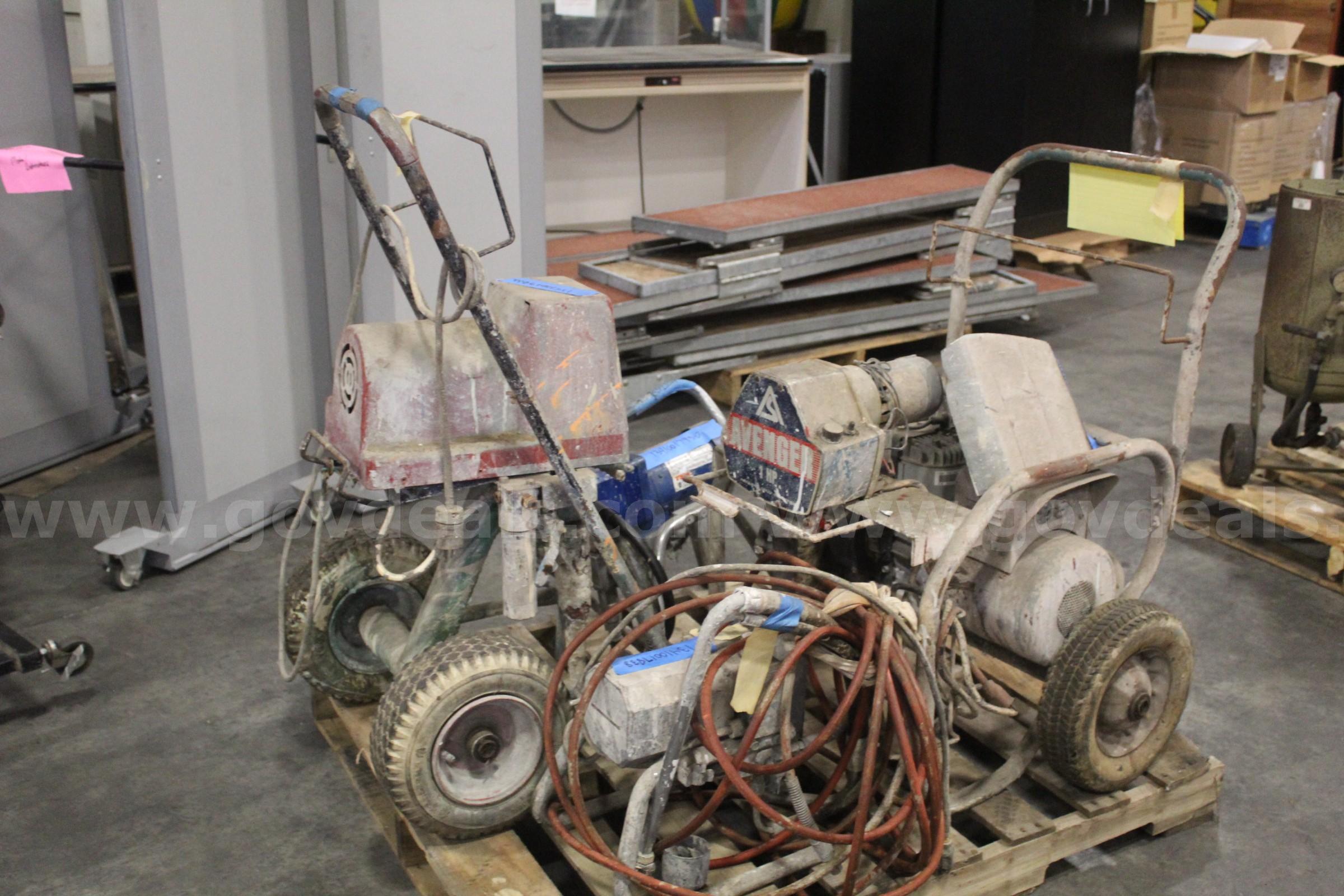 Airless pump sprayers Assorted Assorted Government Surplus Auction - Photo #3