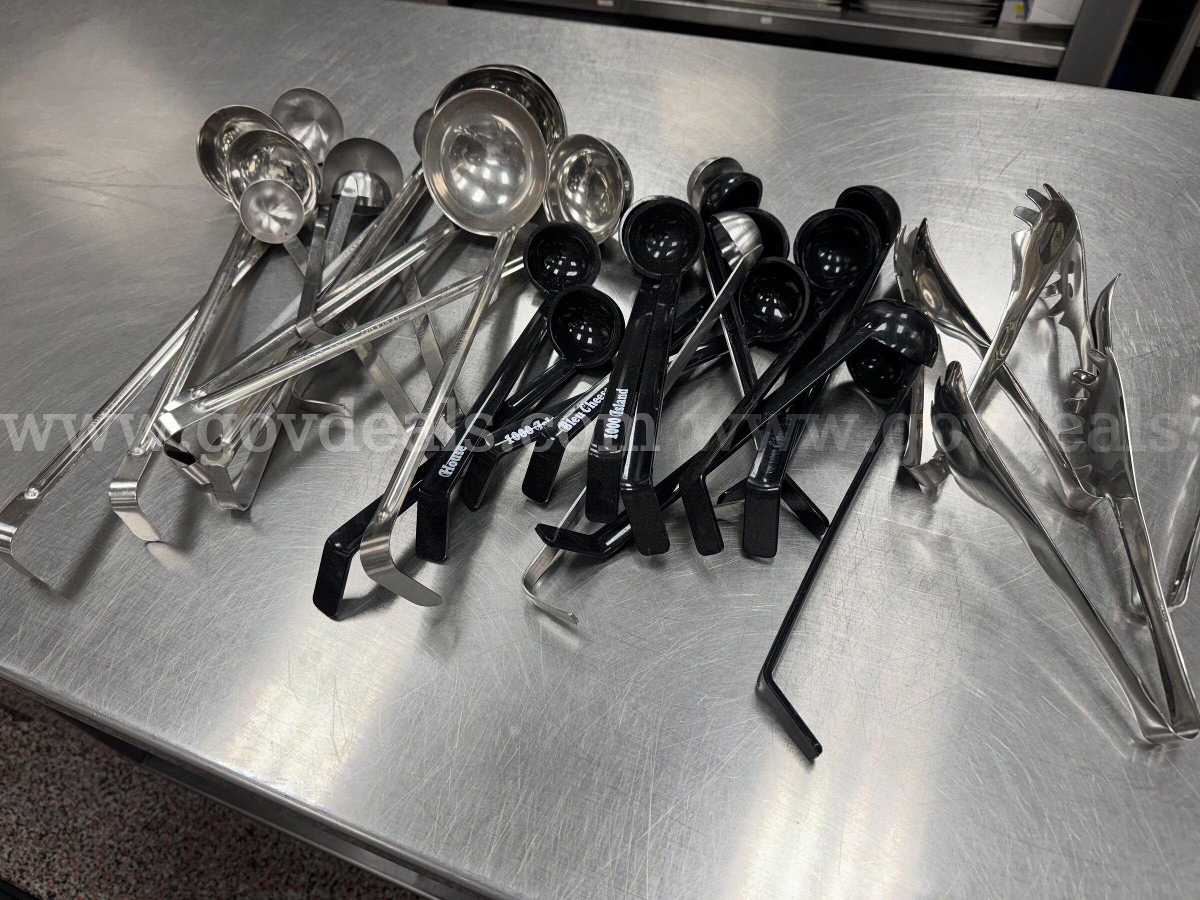 Various Ladles and Salad Tongs   Government Surplus Auction - Primary Photo