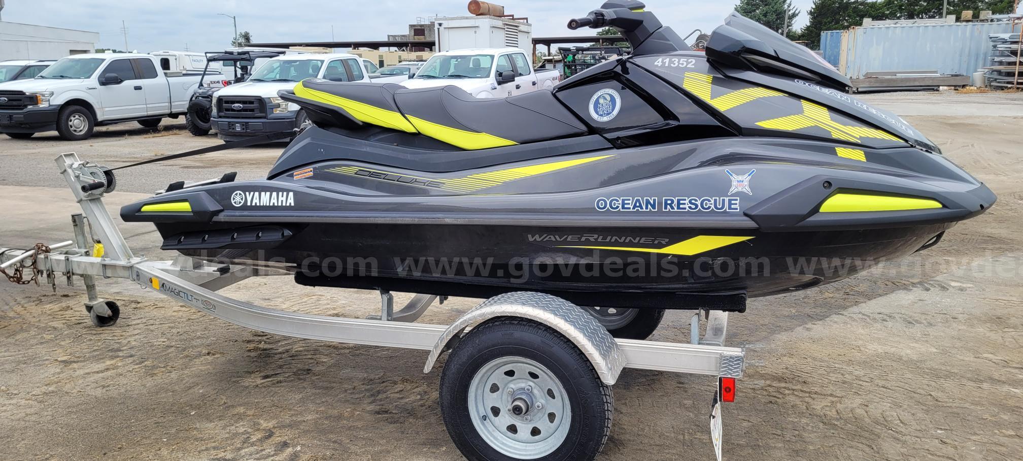2022 YAMAHA PWC VX Deluxe Wave Runner