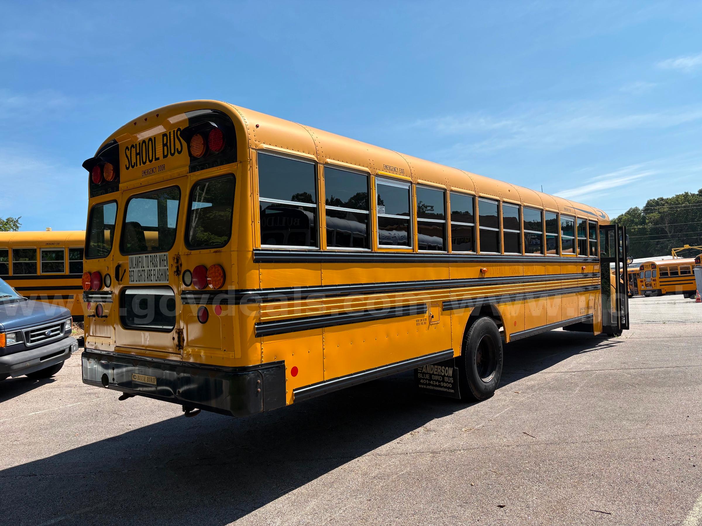 2016 Blue Bird Vision SCHOOL BUS   Government Surplus Auction - Photo #3