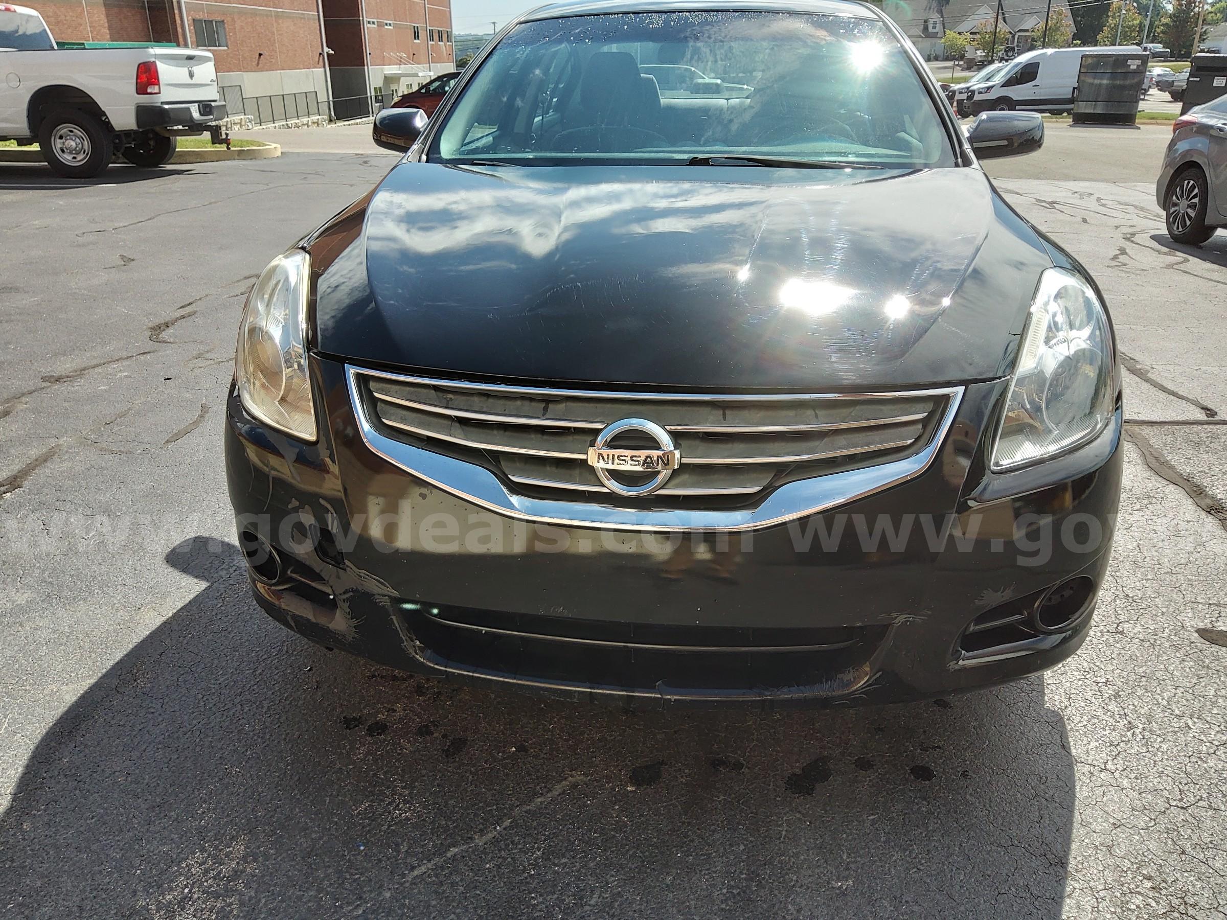2011 Nissan Altima 2.5 S Nissan Altima Government Surplus Auction - Photo #3