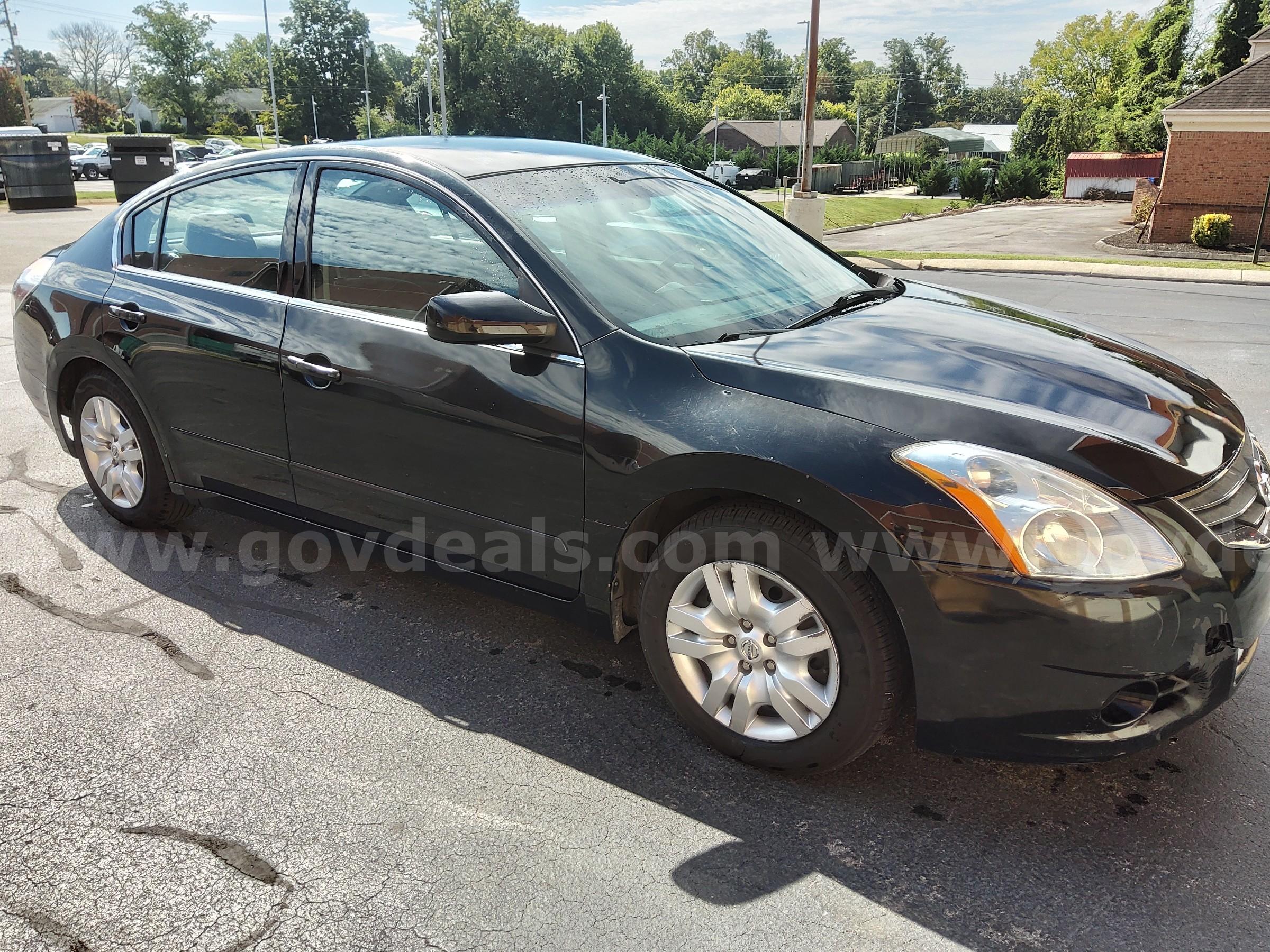 2011 Nissan Altima 2.5 S Nissan Altima Government Surplus Auction - Photo #4