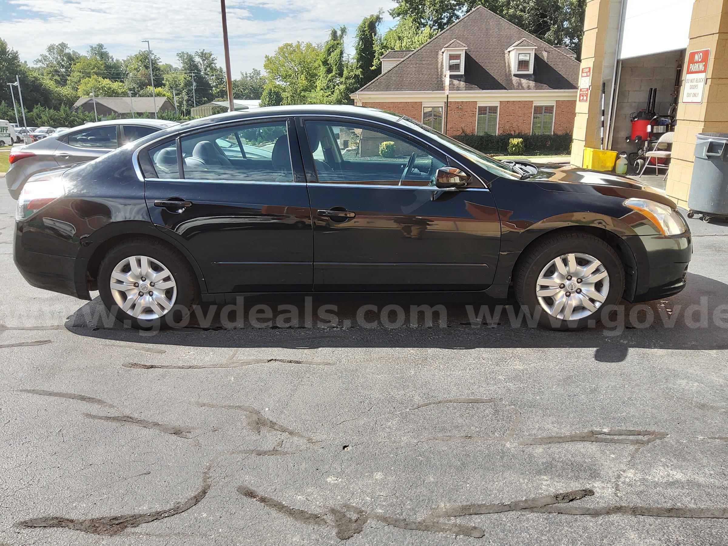 2011 Nissan Altima 2.5 S Nissan Altima Government Surplus Auction - Photo #5