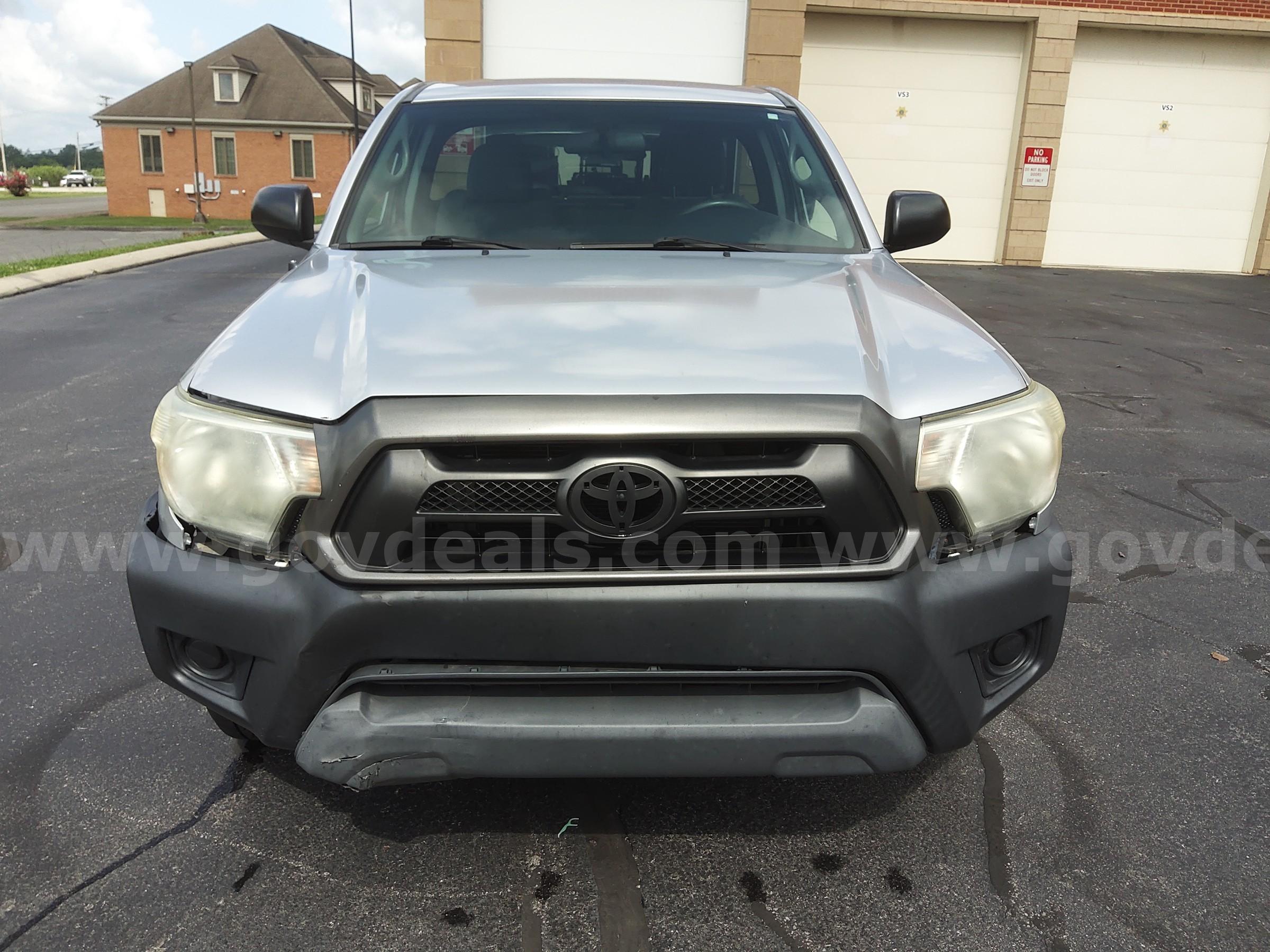 2013 Toyota Tacoma Toyota Tacoma Government Surplus Auction - Photo #5
