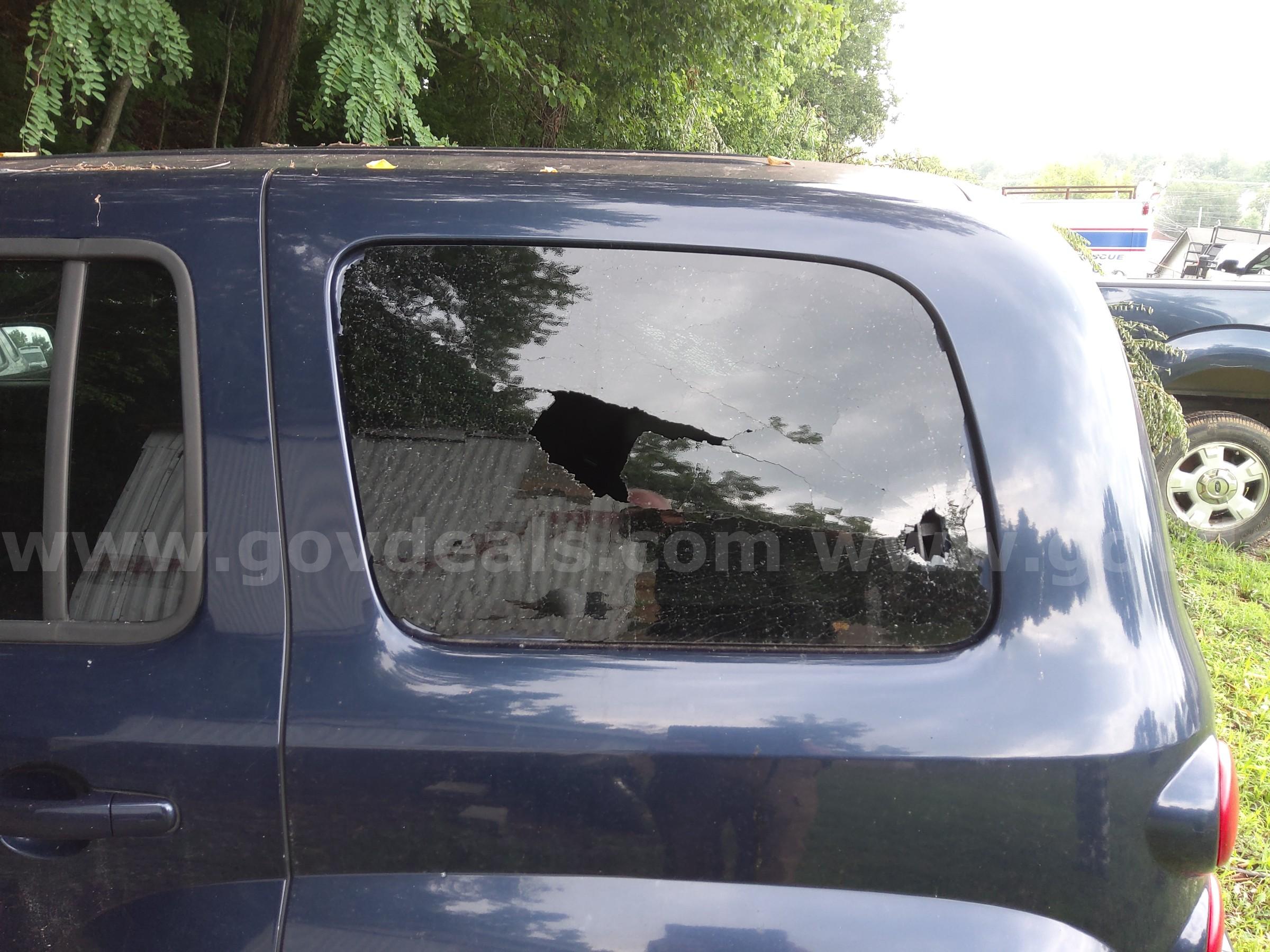 2010 Chevrolet HHR Chevrolet HHR Government Surplus Auction - Photo #2