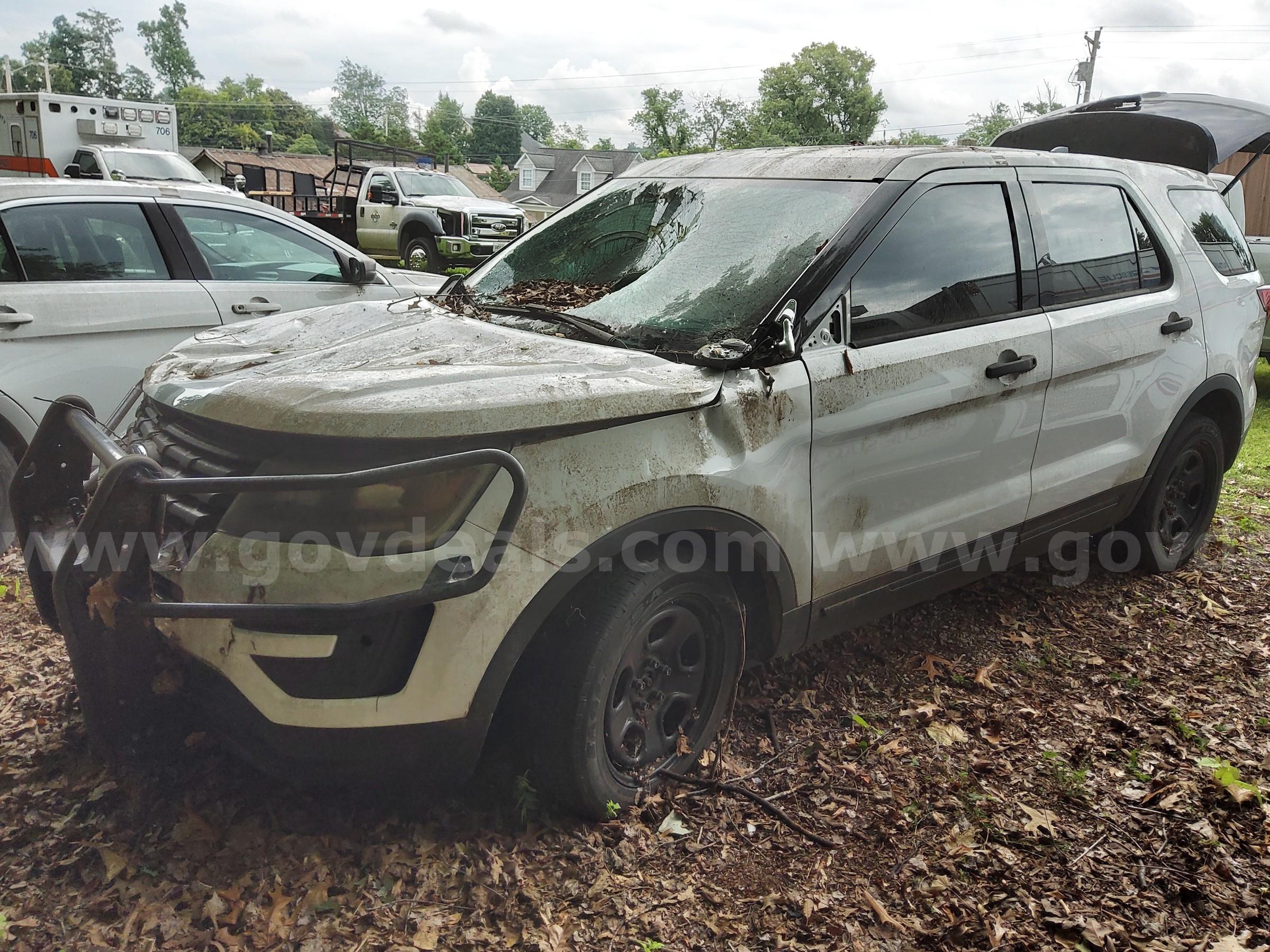 2017 Ford Explorer Ford Explorer Government Surplus Auction - Photo #5