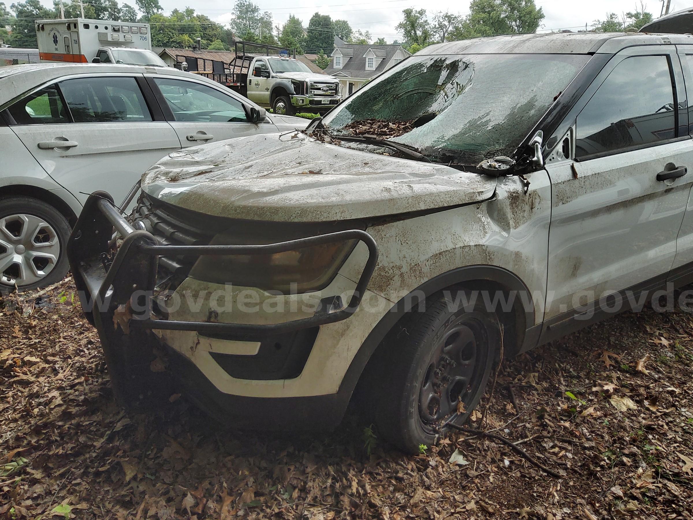 2017 Ford Explorer Ford Explorer Government Surplus Auction - Photo #6