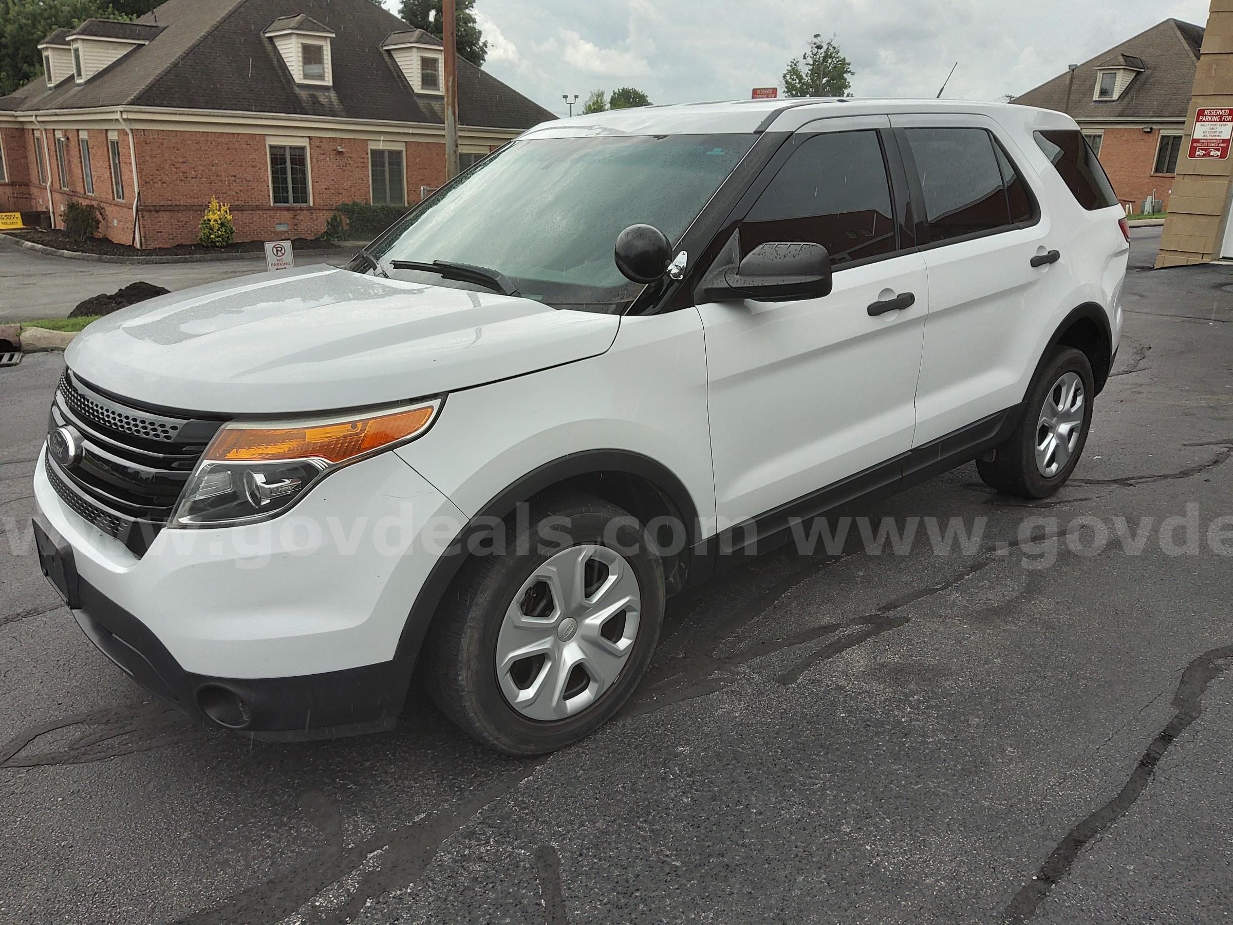 2014 Ford Explorer Ford Explorer Government Surplus Auction - Photo #2