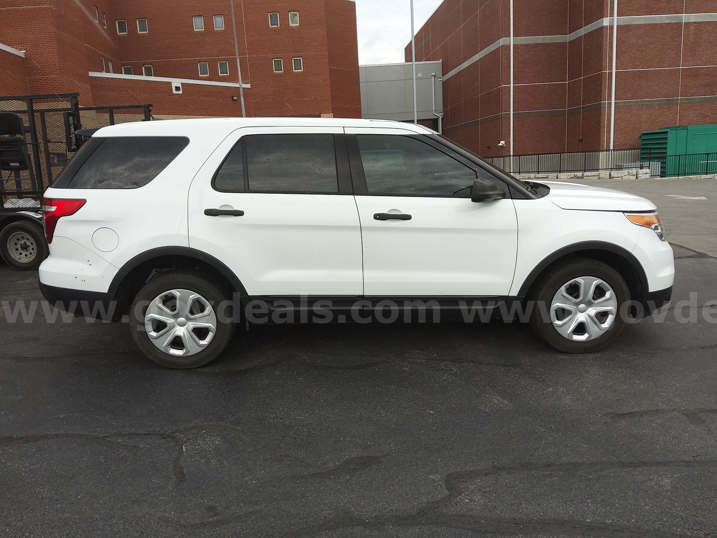 2014 Ford Explorer Ford Explorer Government Surplus Auction - Photo #4