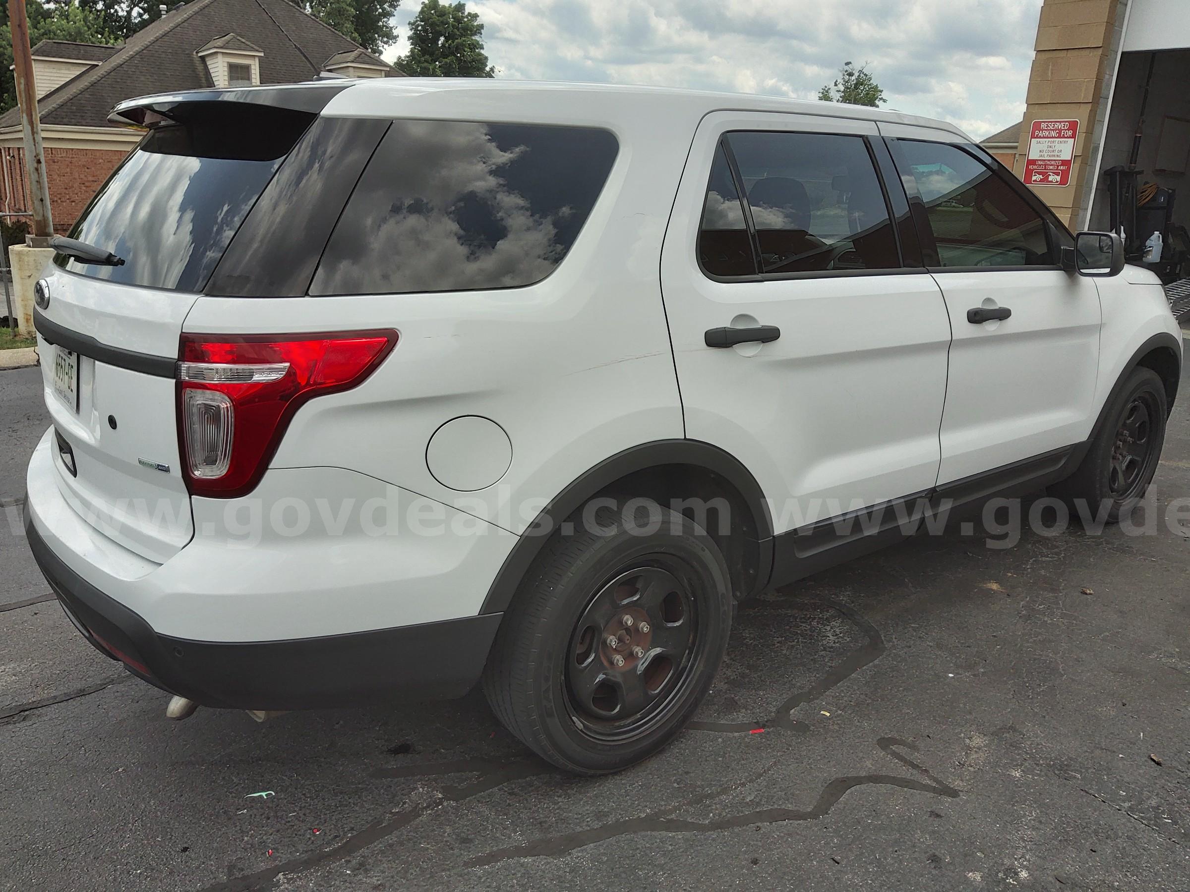 2014 Ford Explorer Ford Explorer Government Surplus Auction - Photo #6