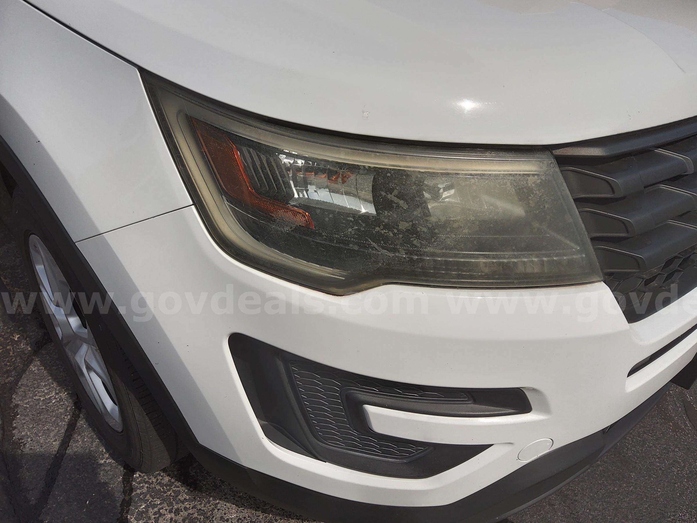 2016 Ford Explorer - K9 with rear kennel, fan and hot-n-pop Ford Explorer Government Surplus Auction - Photo #6
