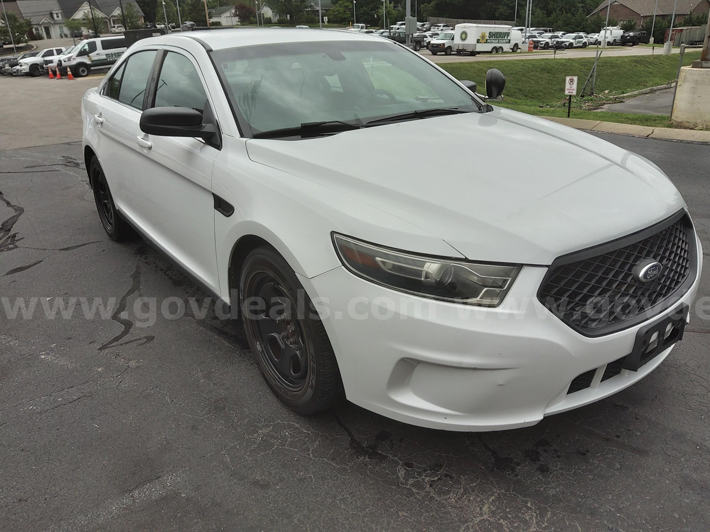 2015 Ford Taurus Ford Taurus Government Surplus Auction - Photo #5