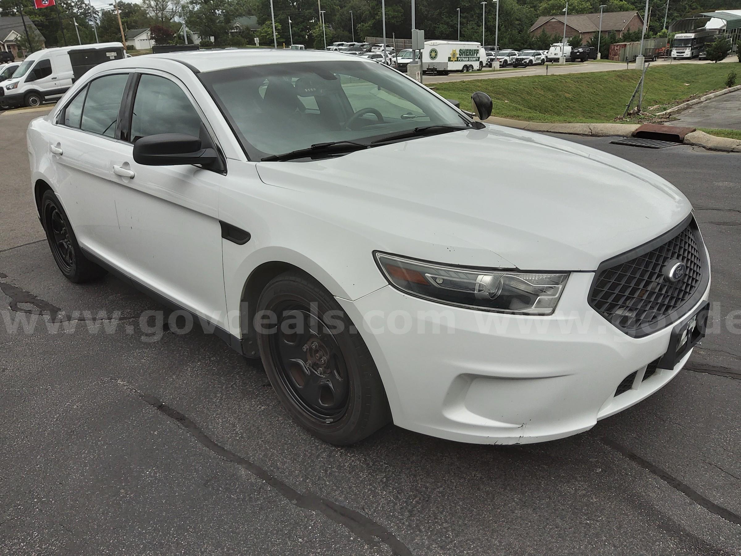 2015 Ford Taurus Ford Taurus Government Surplus Auction - Photo #4