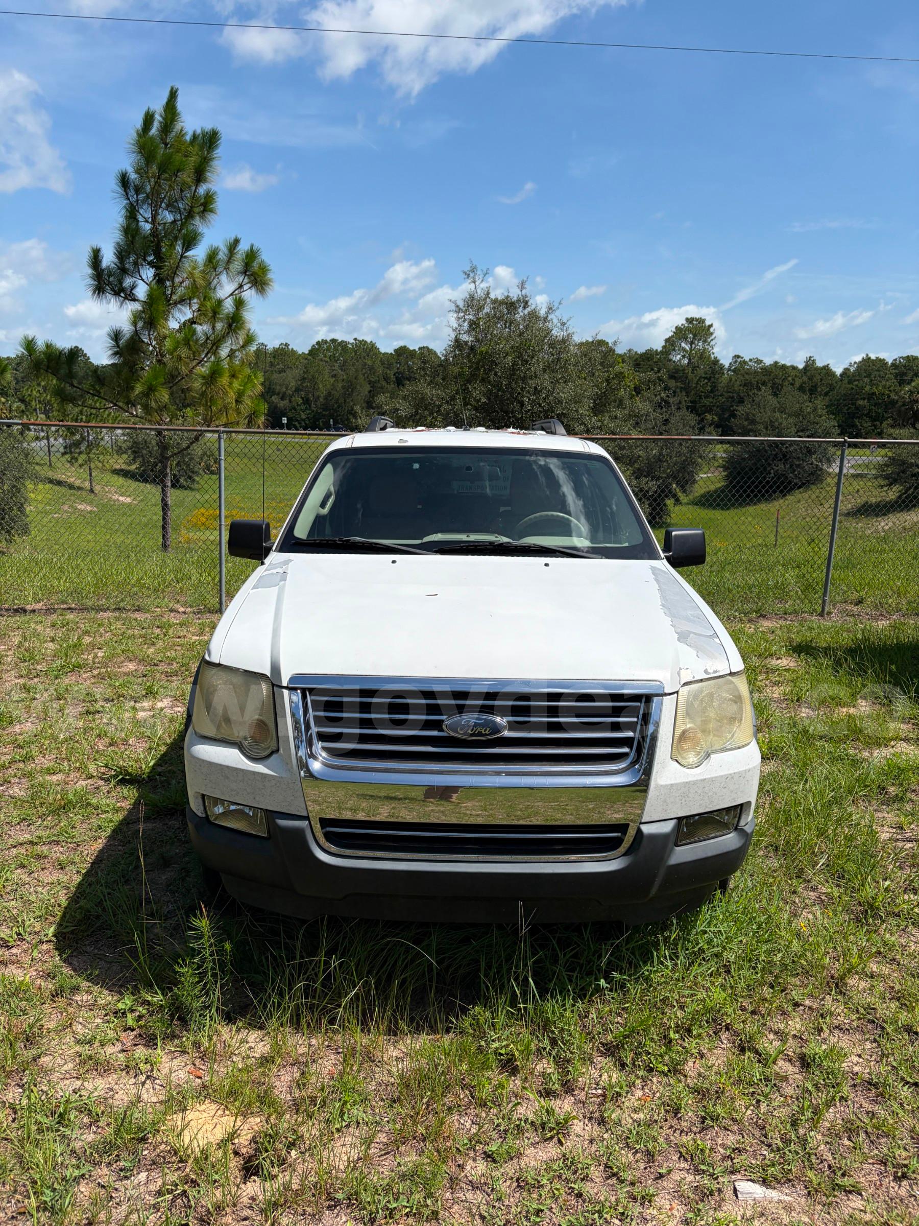 2007 Ford Explorer Ford Explorer Government Surplus Auction - Primary Photo