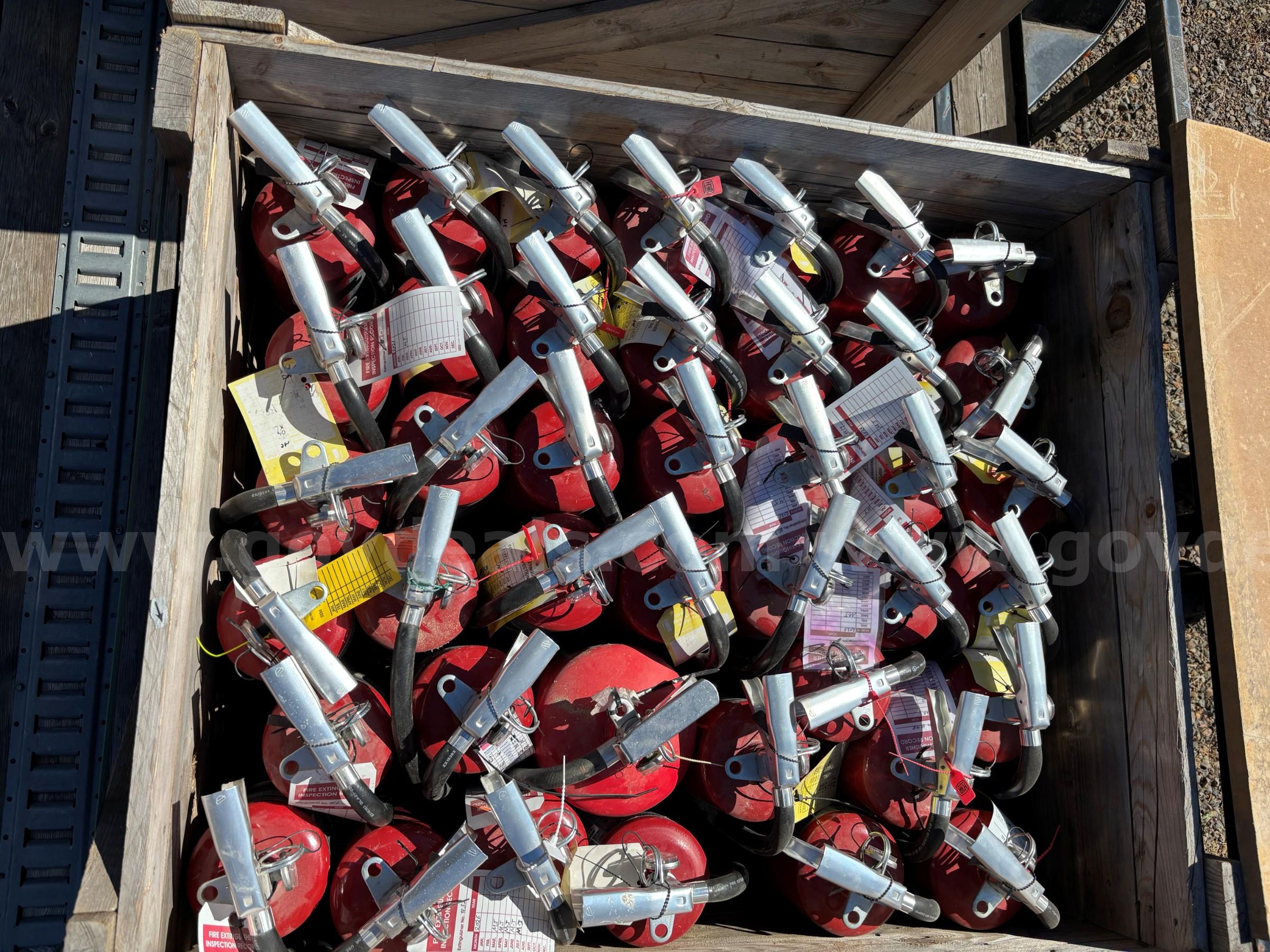 Lot of Fire Extinguishers   Government Surplus Auction - Photo #3