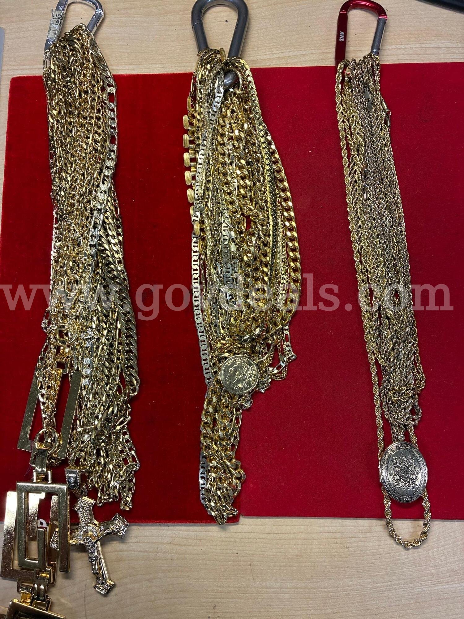 34 EA Gold Plated Chains   Government Surplus Auction - Photo #2