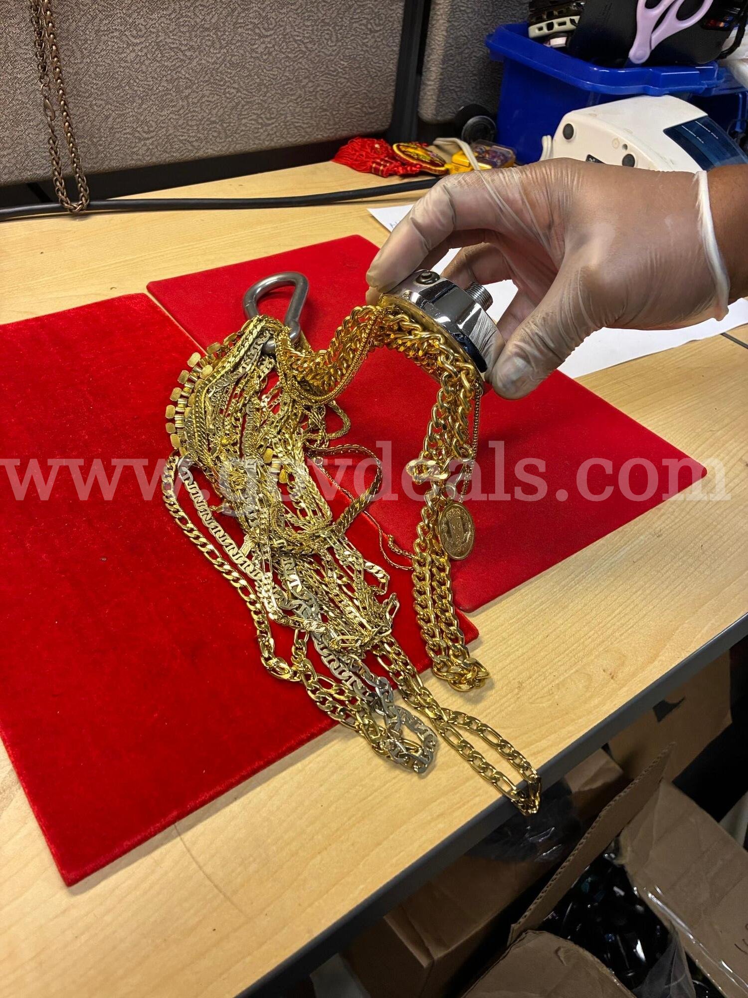 34 EA Gold Plated Chains   Government Surplus Auction - Photo #4