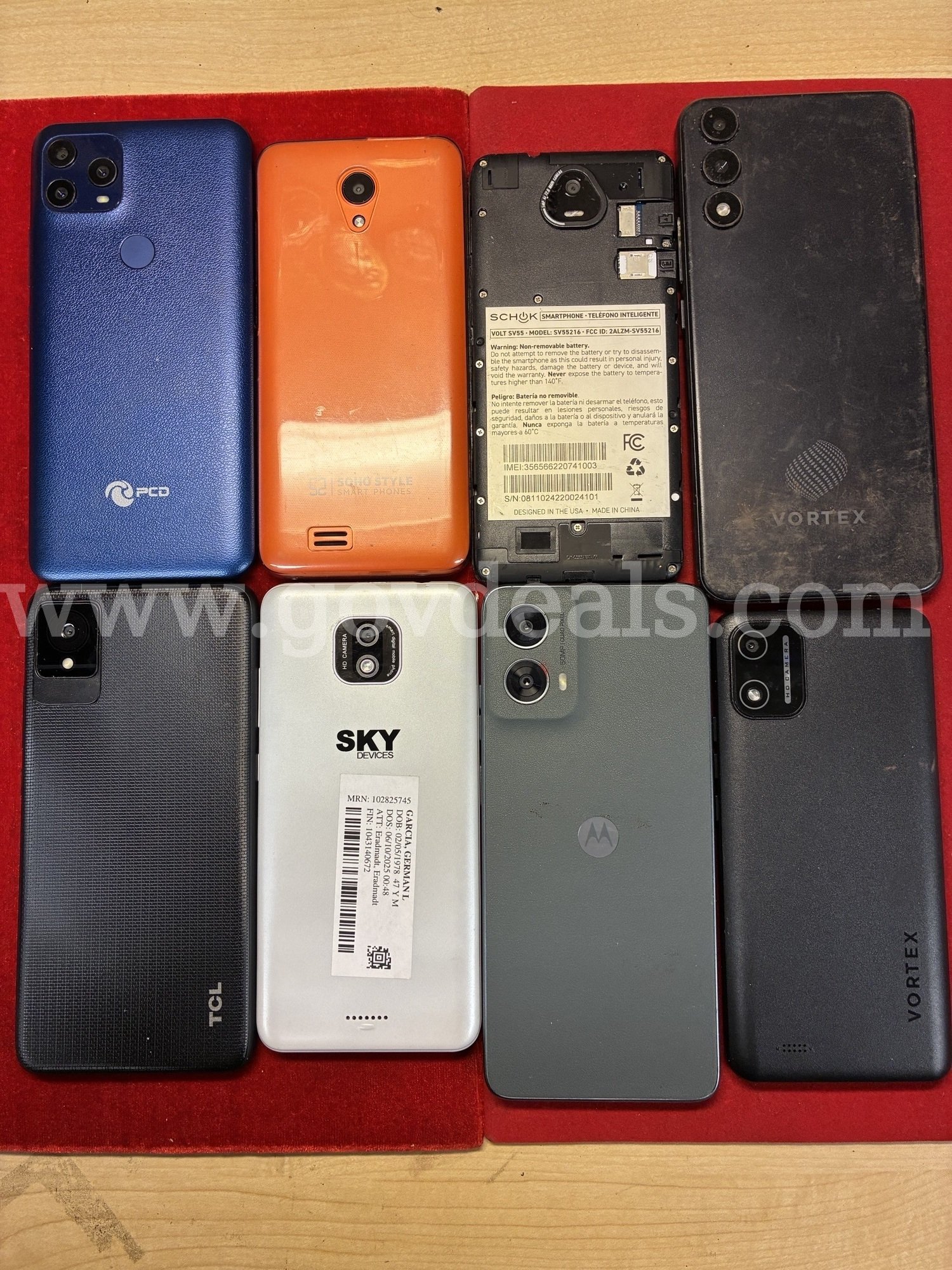 Lot of 200 each Smart Cell Phones and Flip Phones  200 Government Surplus Auction - Photo #4