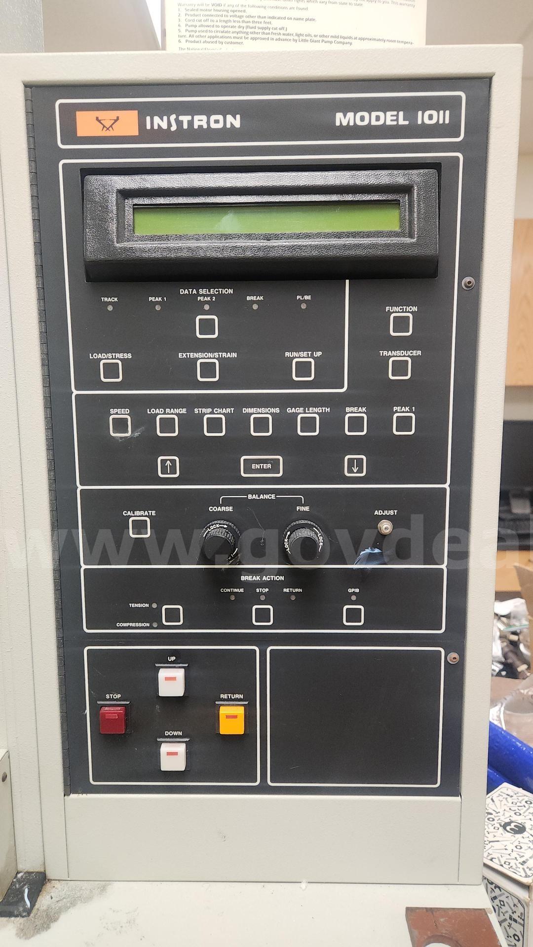 Instron Tensile/Compression Tester 1011  1011 Government Surplus Auction - Photo #2