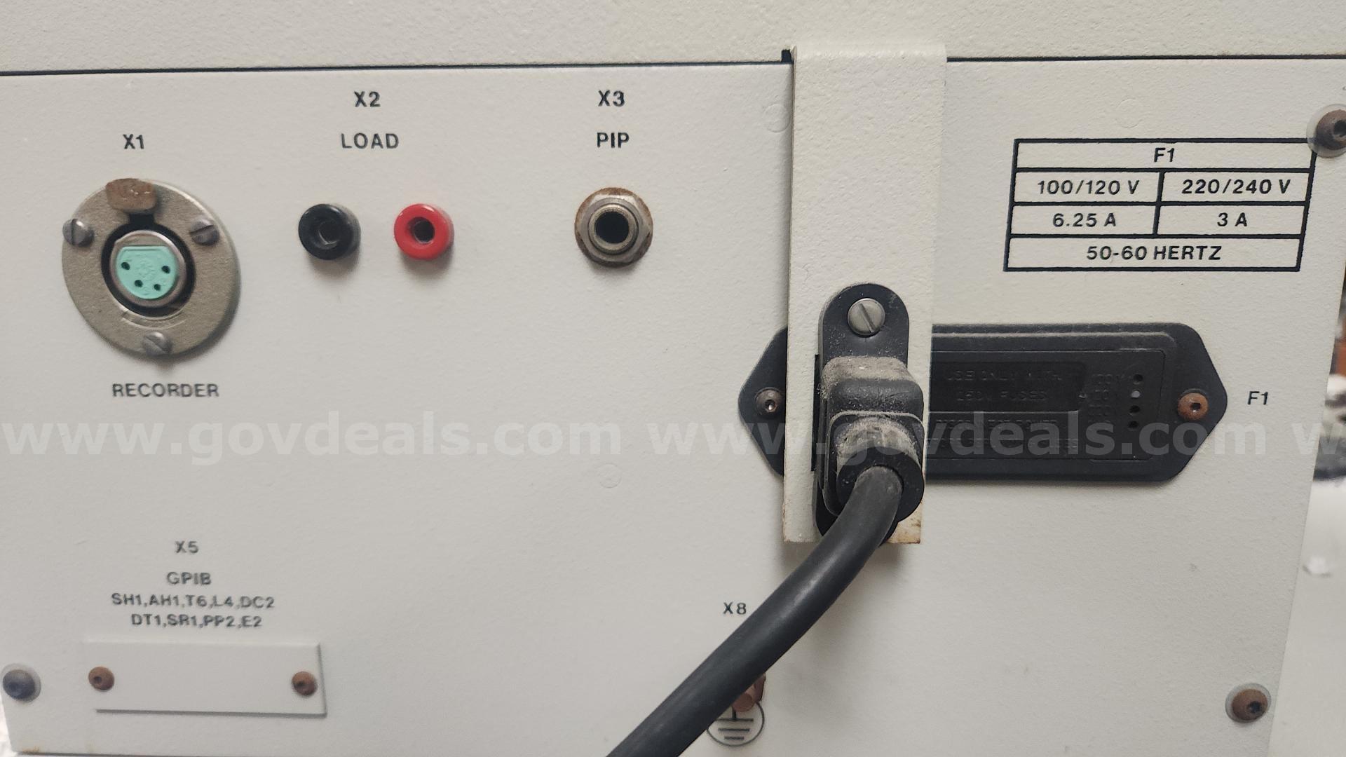 Instron Tensile/Compression Tester 1011  1011 Government Surplus Auction - Photo #5