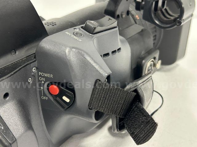 Panasonic AG-HMC150P Video Camera Panasonic AG-HMC150P Government Surplus Auction - Photo #6