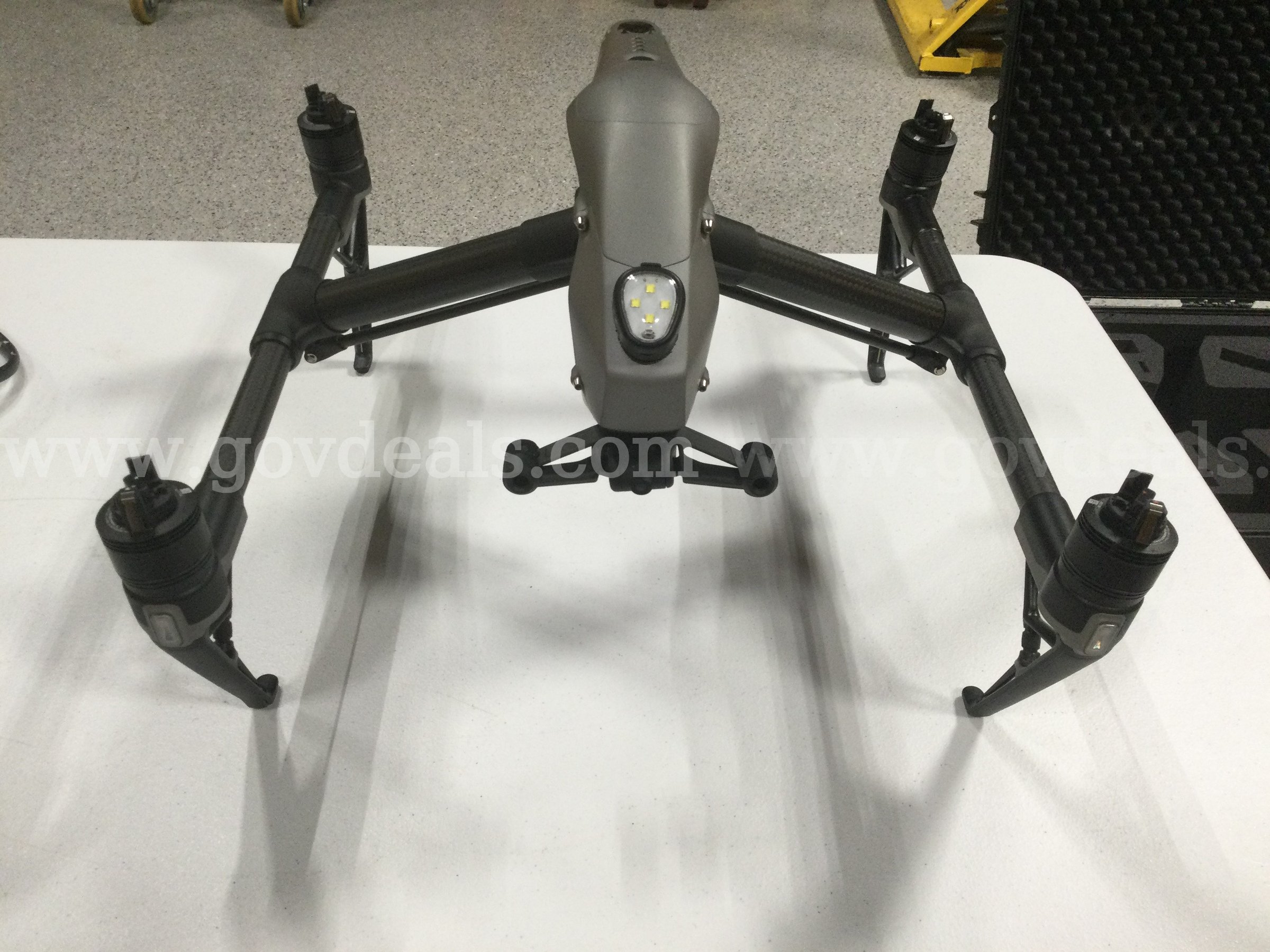 DJI Inspire 2 Professional-Grade Cinema Drone DJI INSPIRE 2 Government Surplus Auction - Photo #2