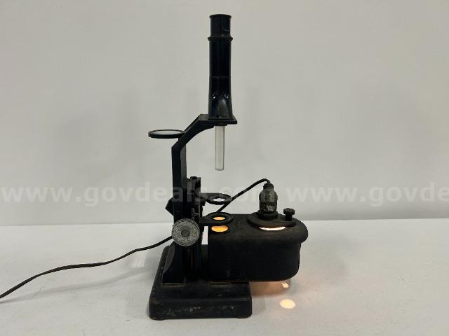 Vintage Bausch & Lomb Duboscq-type Colorimeter   Government Surplus Auction - Photo #3