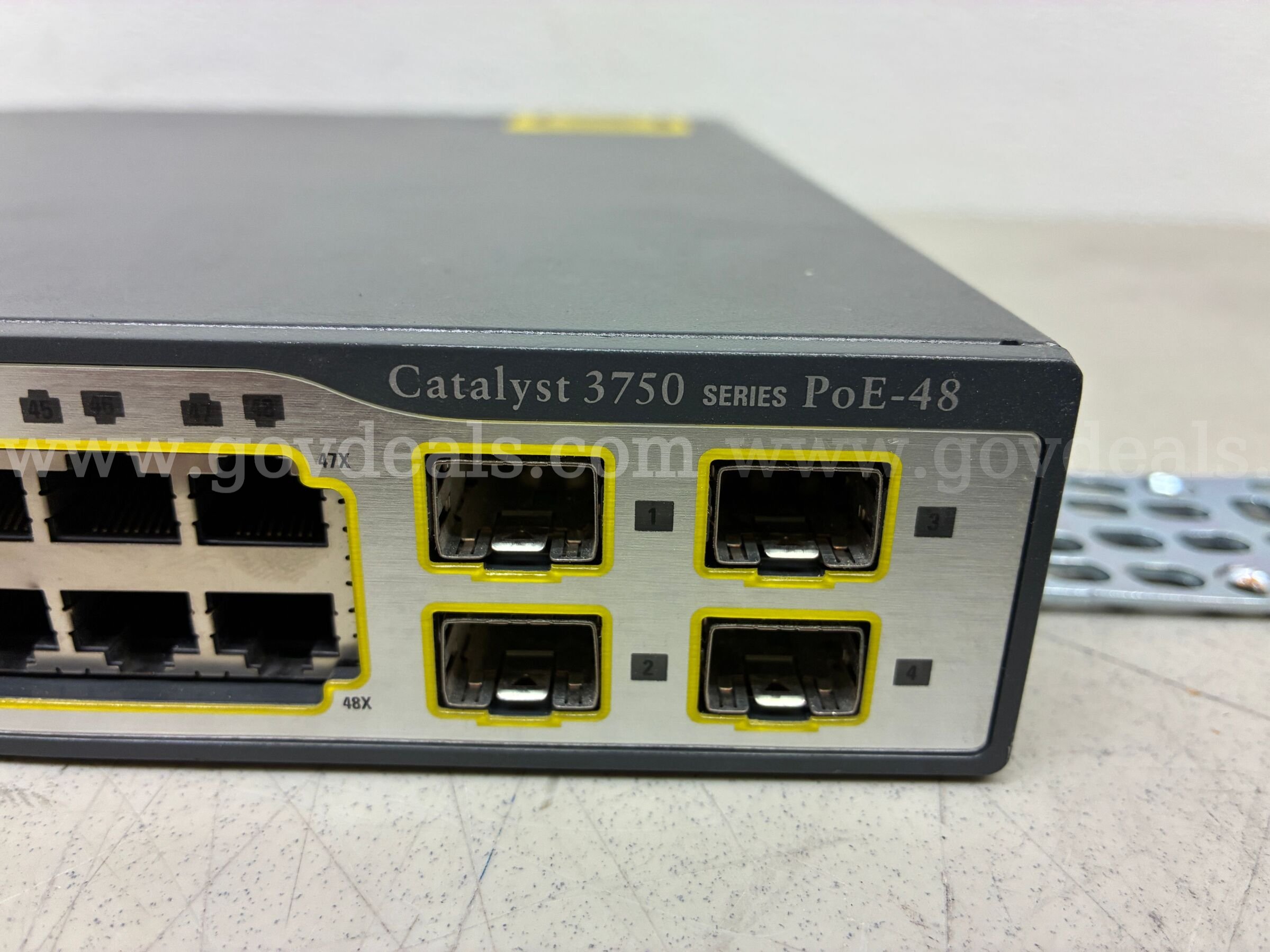 CISCO CATALYST 3750 SERIES PoE-48 CISCO 3750 Government Surplus Auction - Photo #2